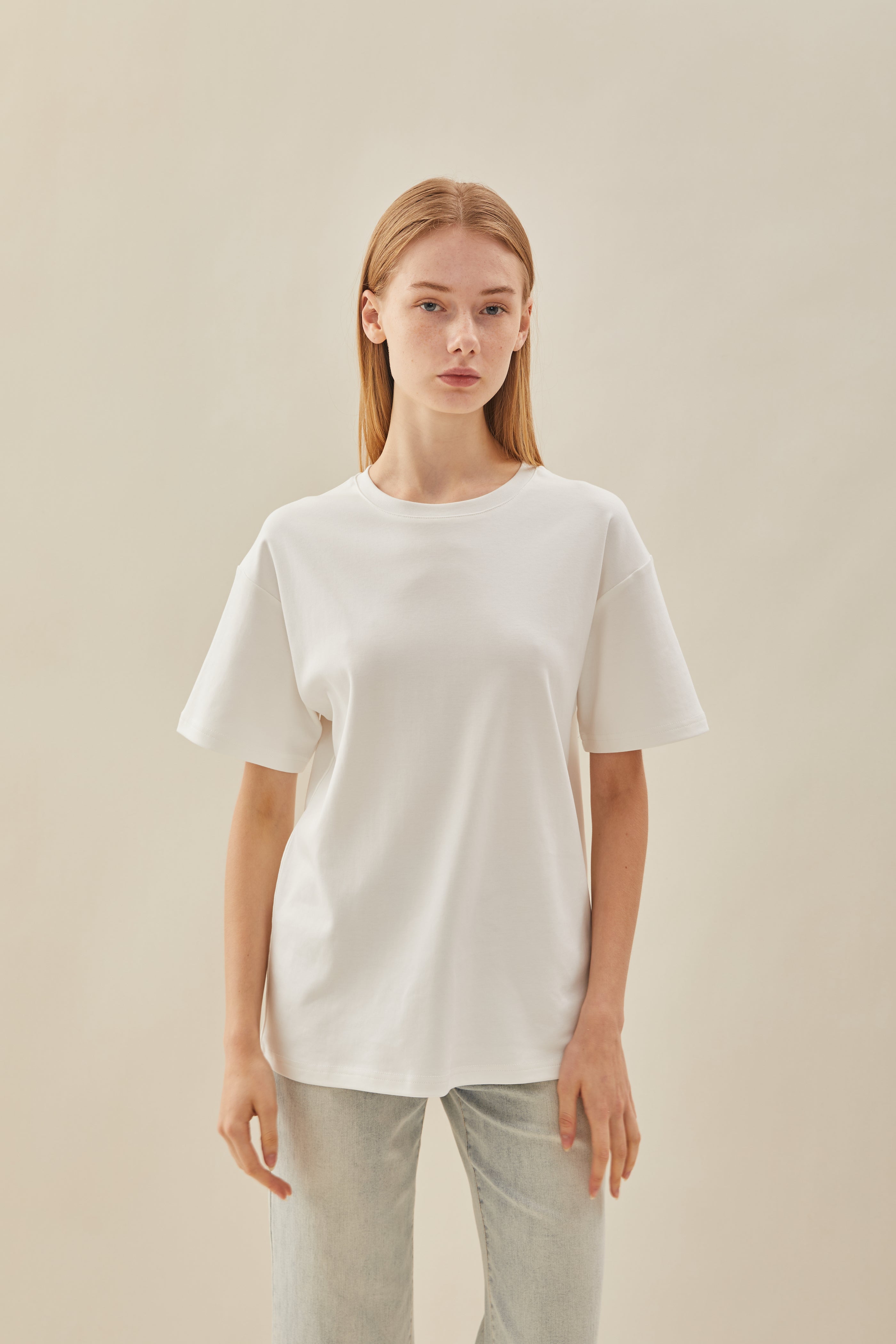 Oversized Tee in White (N°.06)