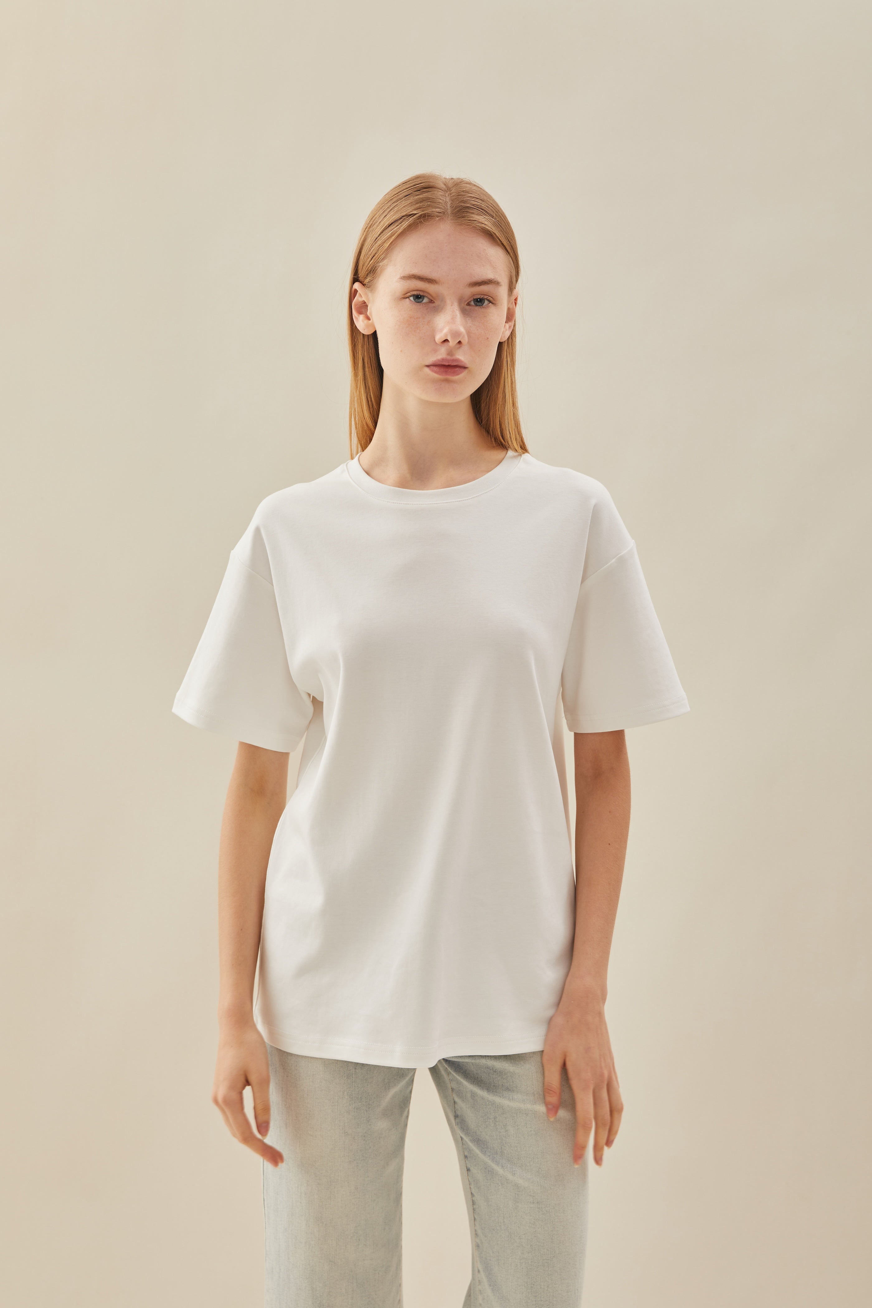 Oversized Tee in White (N°.06)
