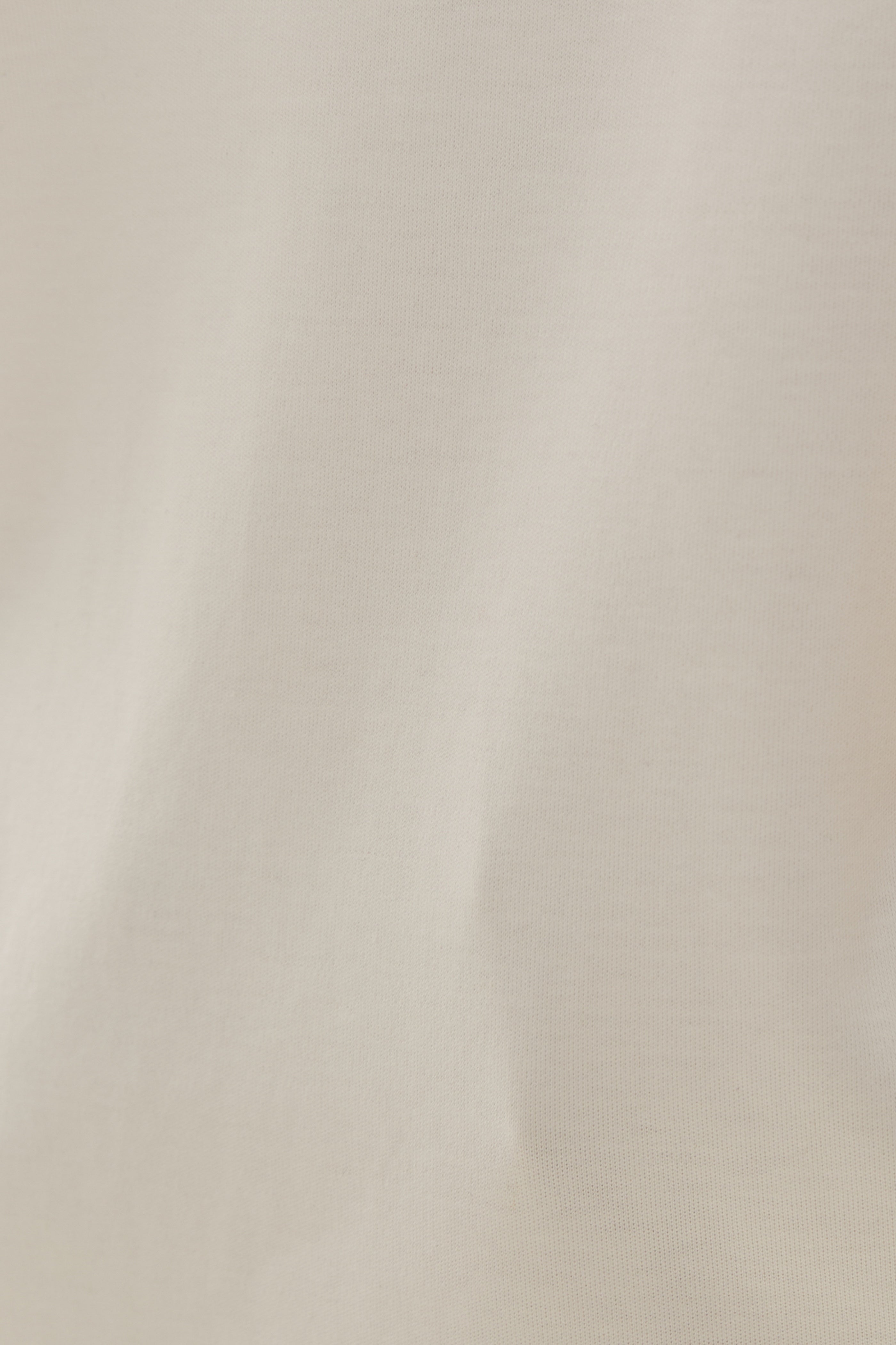 Oversized Tee in White (N°.06)