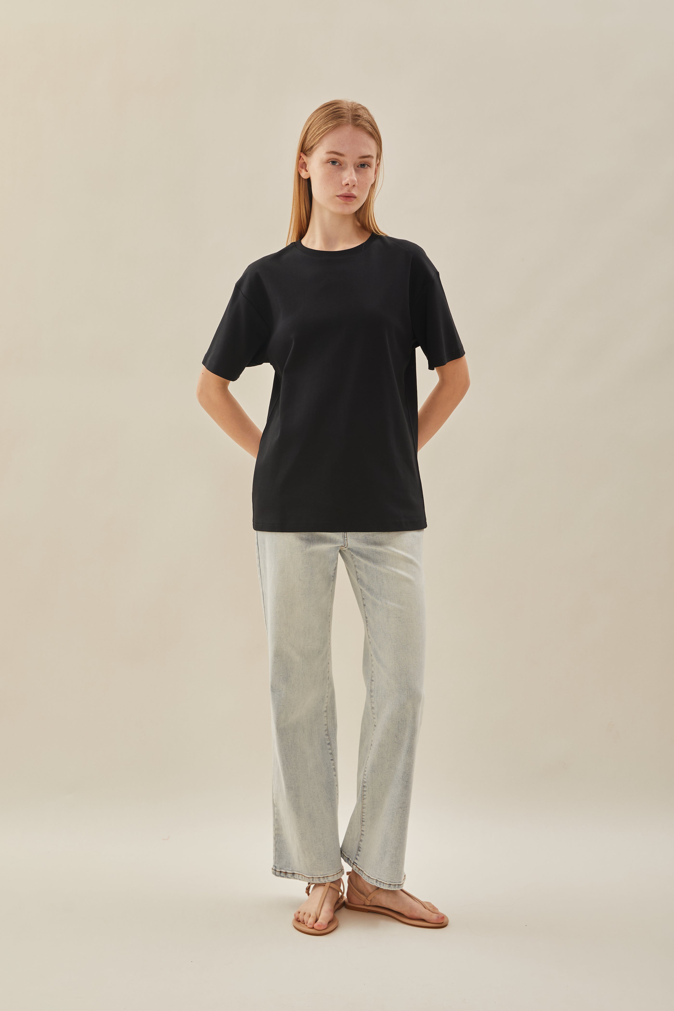 Oversized Tee in Black (N°.06)