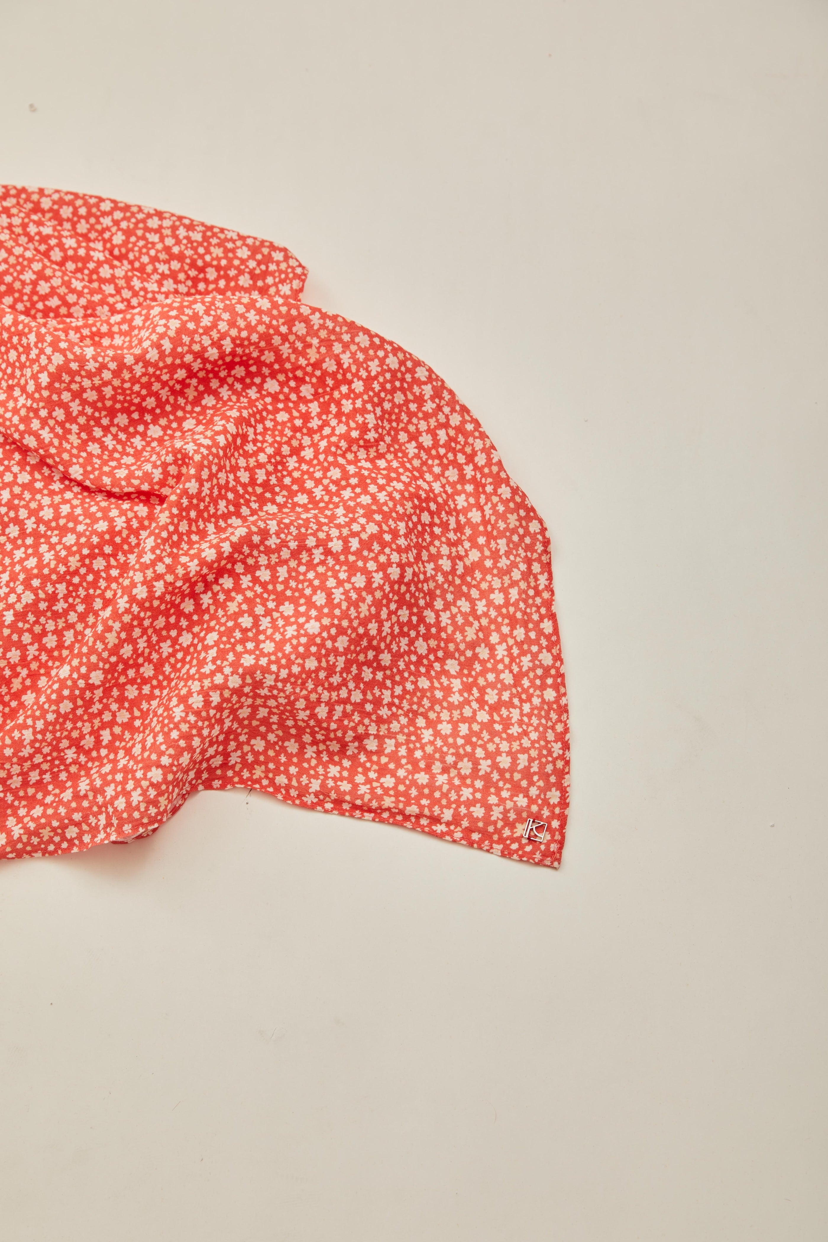Scarf in Red Bloom