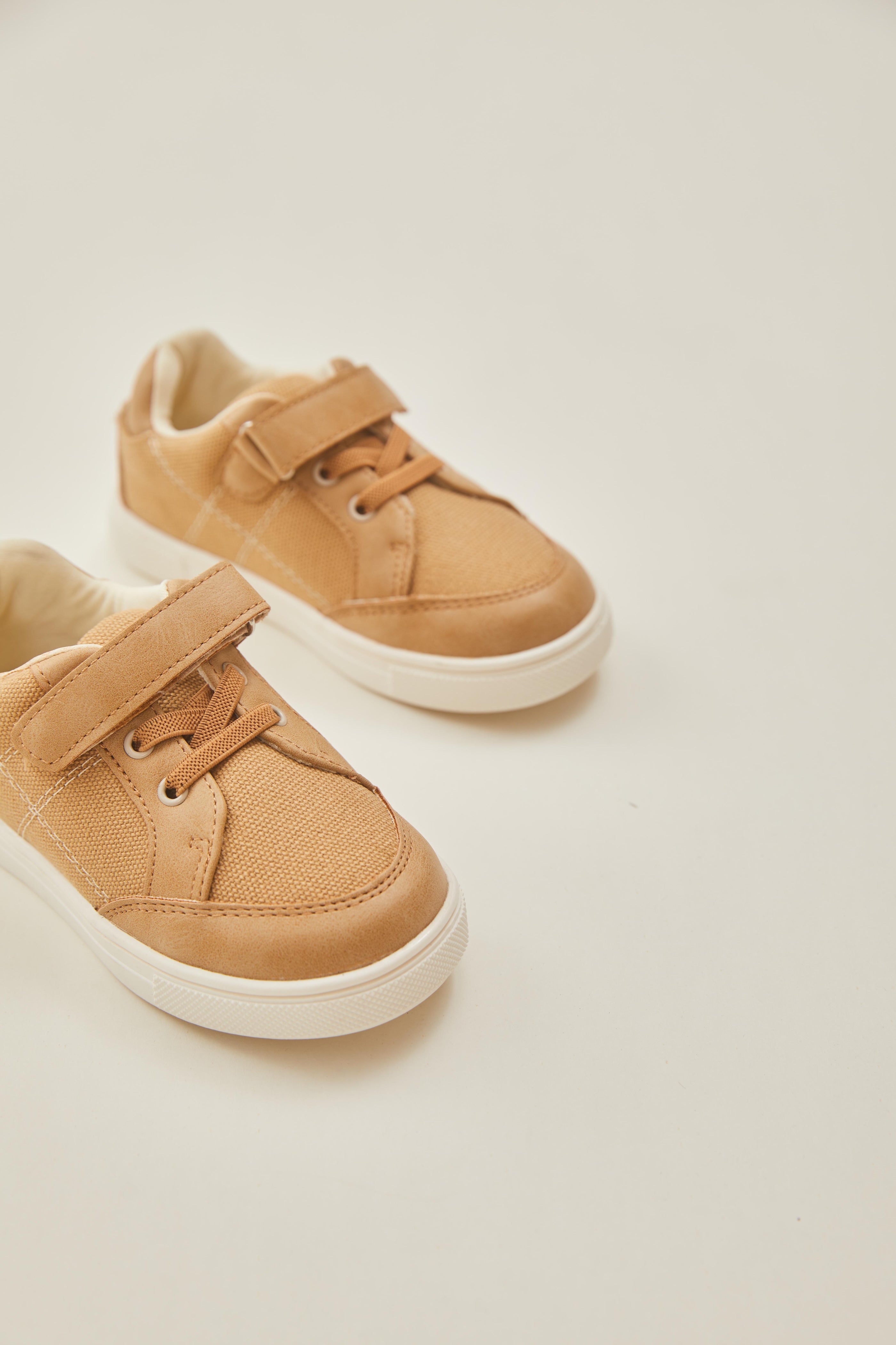 Mini Cohen Shoes in Sand