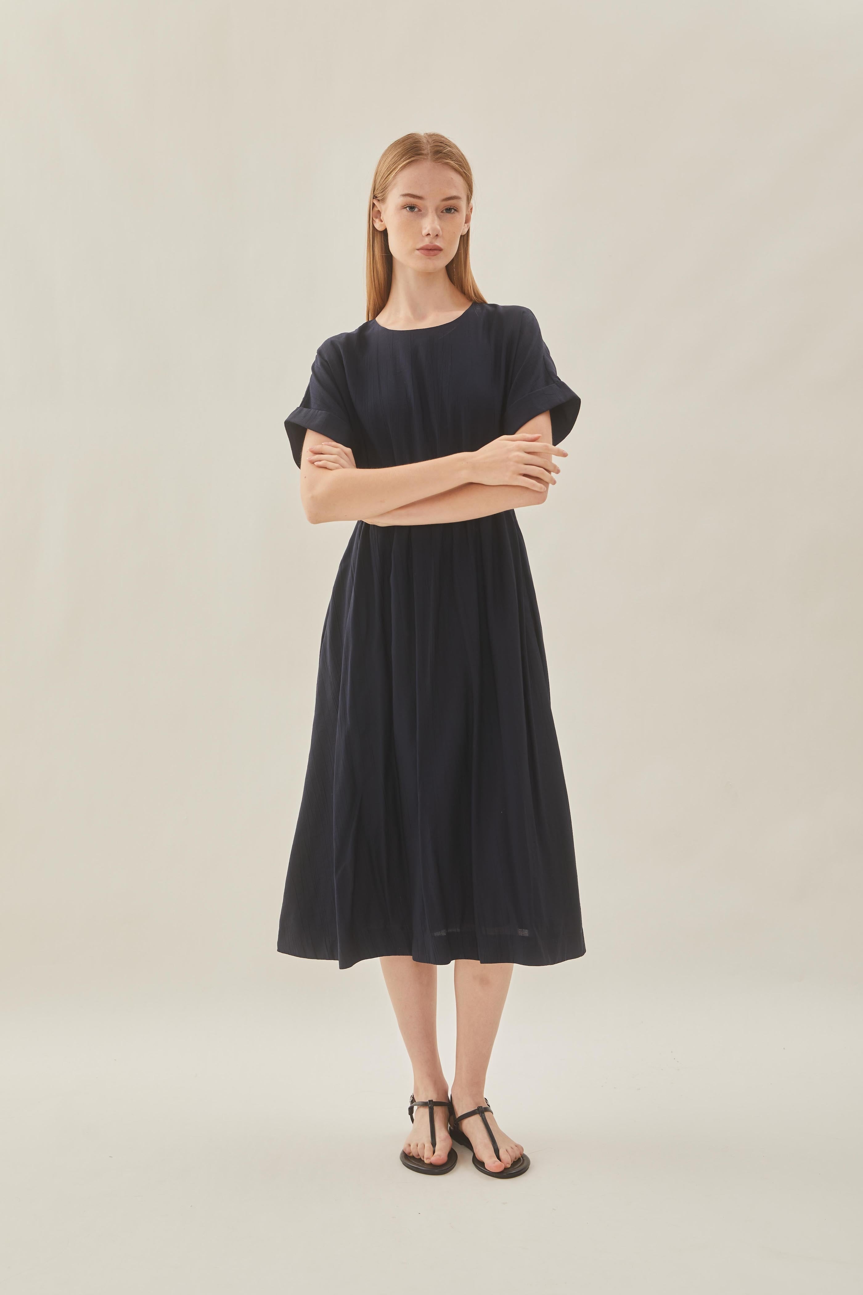 Textured Gathered Waist Dress in Midnight