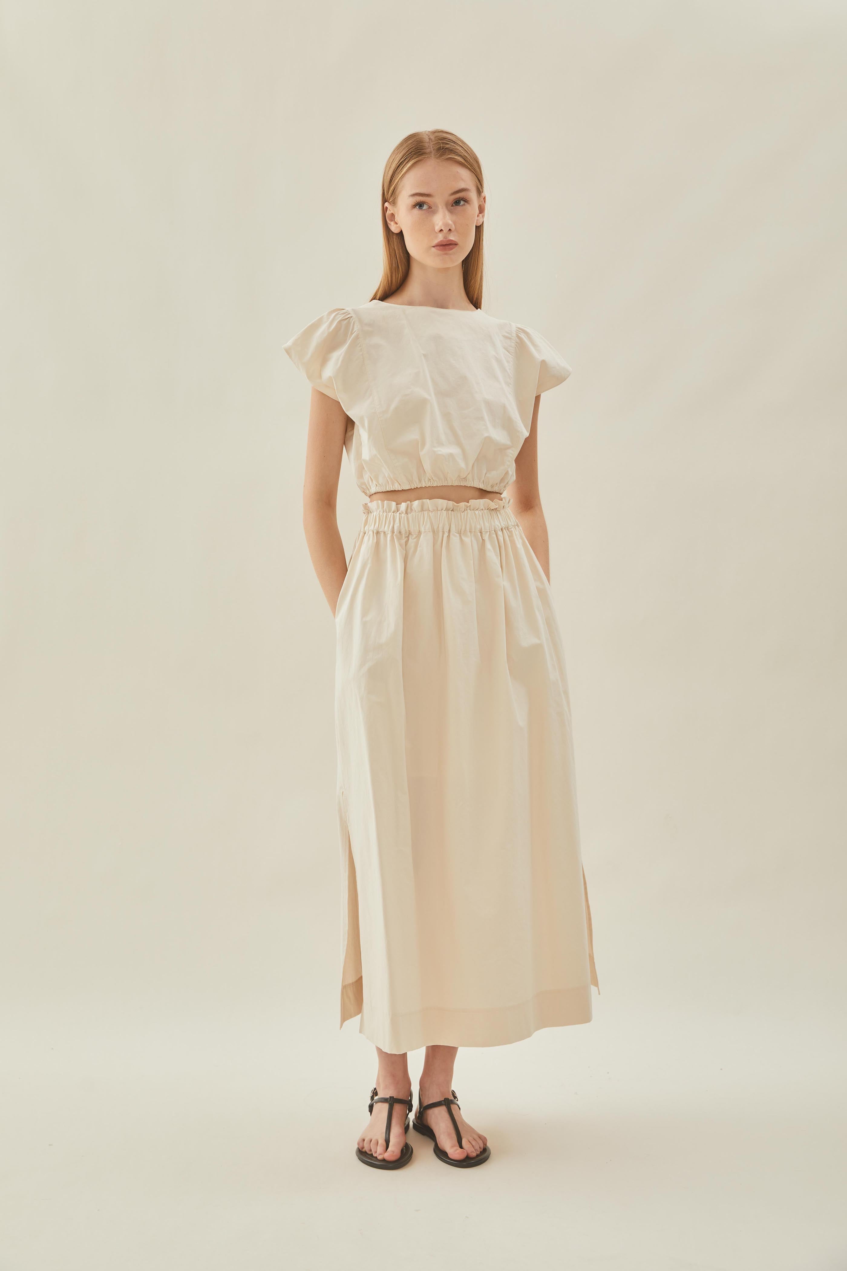 Gathered Waistband Skirt in Ecru