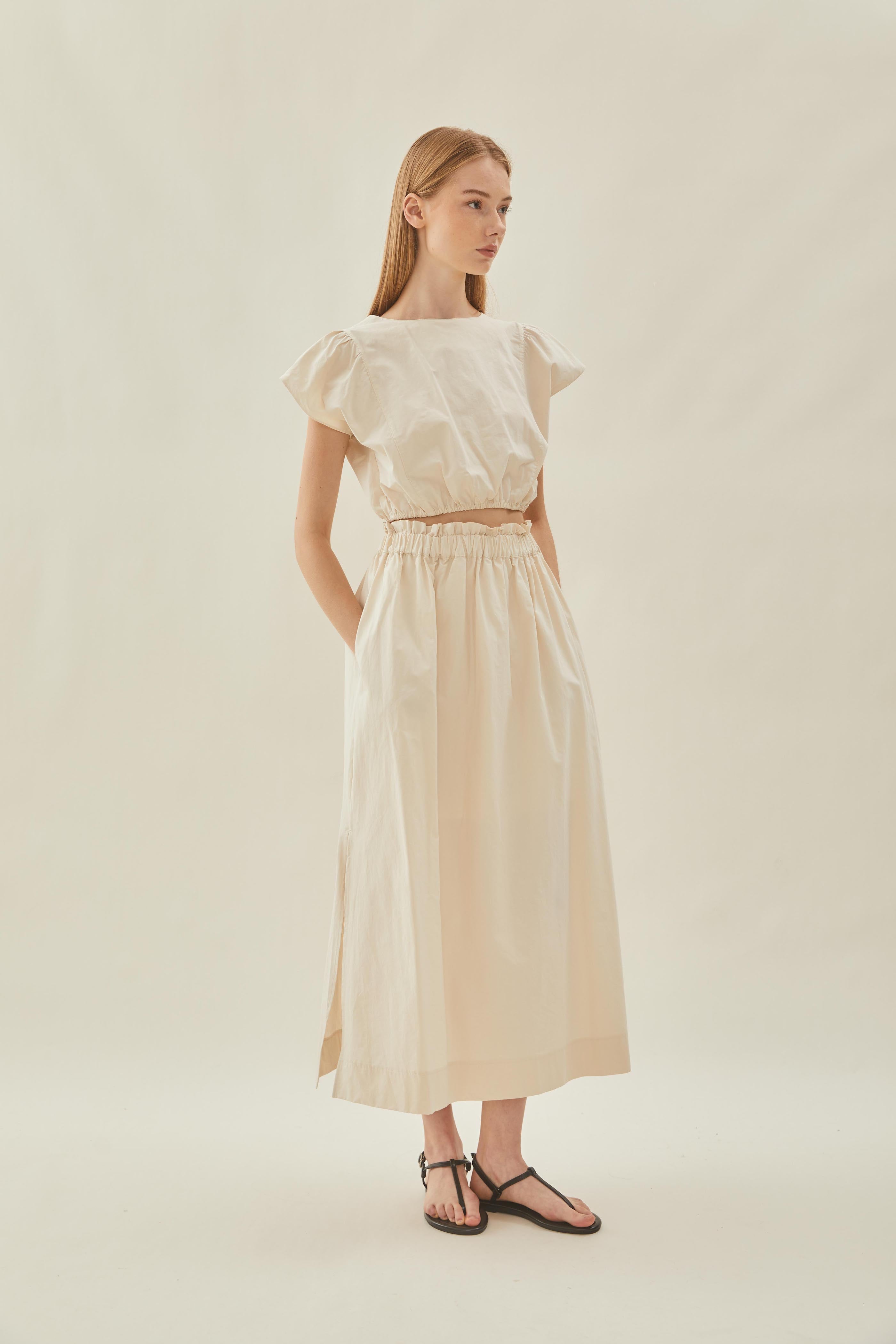 Gathered Waistband Skirt in Ecru