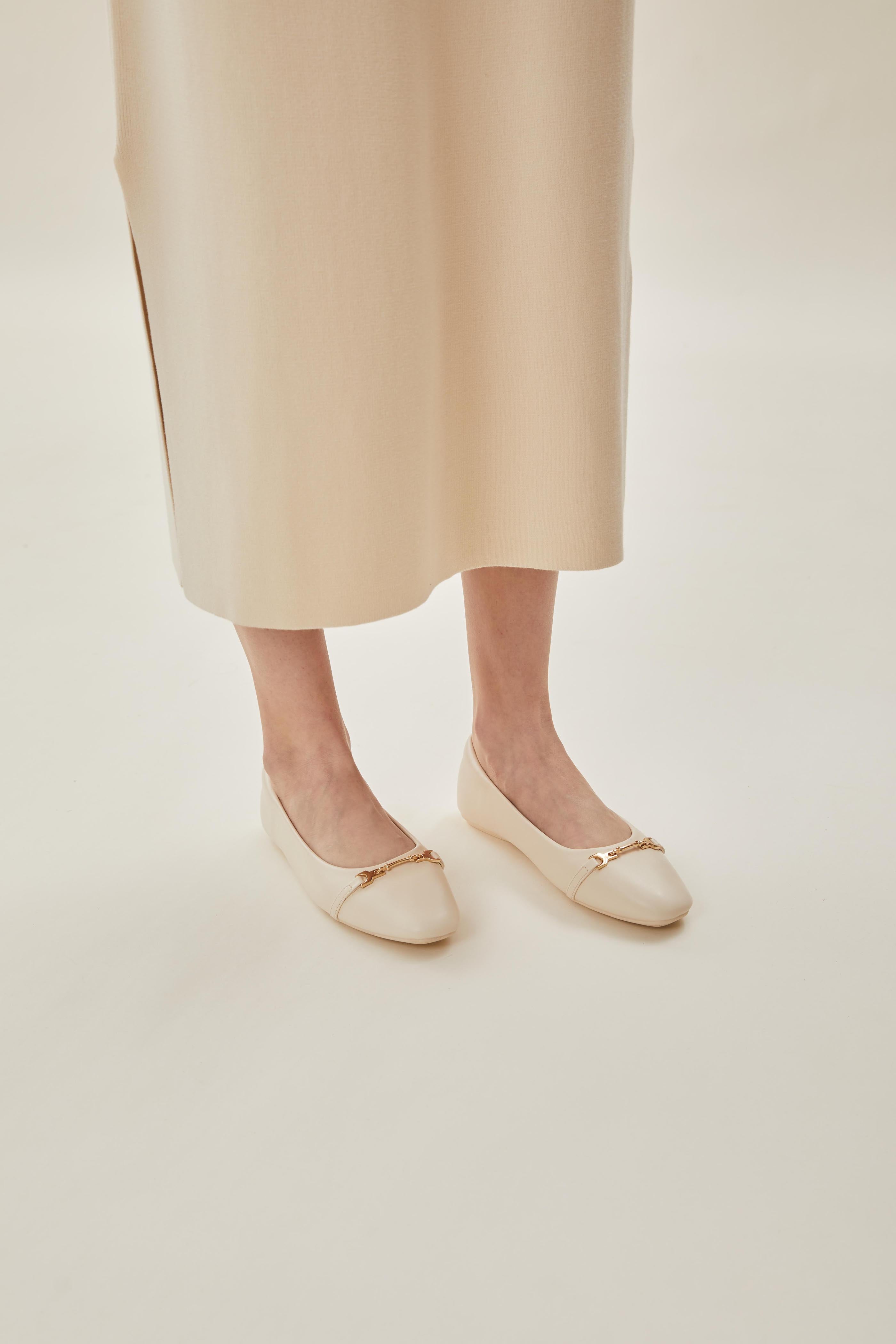 Kala Pumps in Ivory