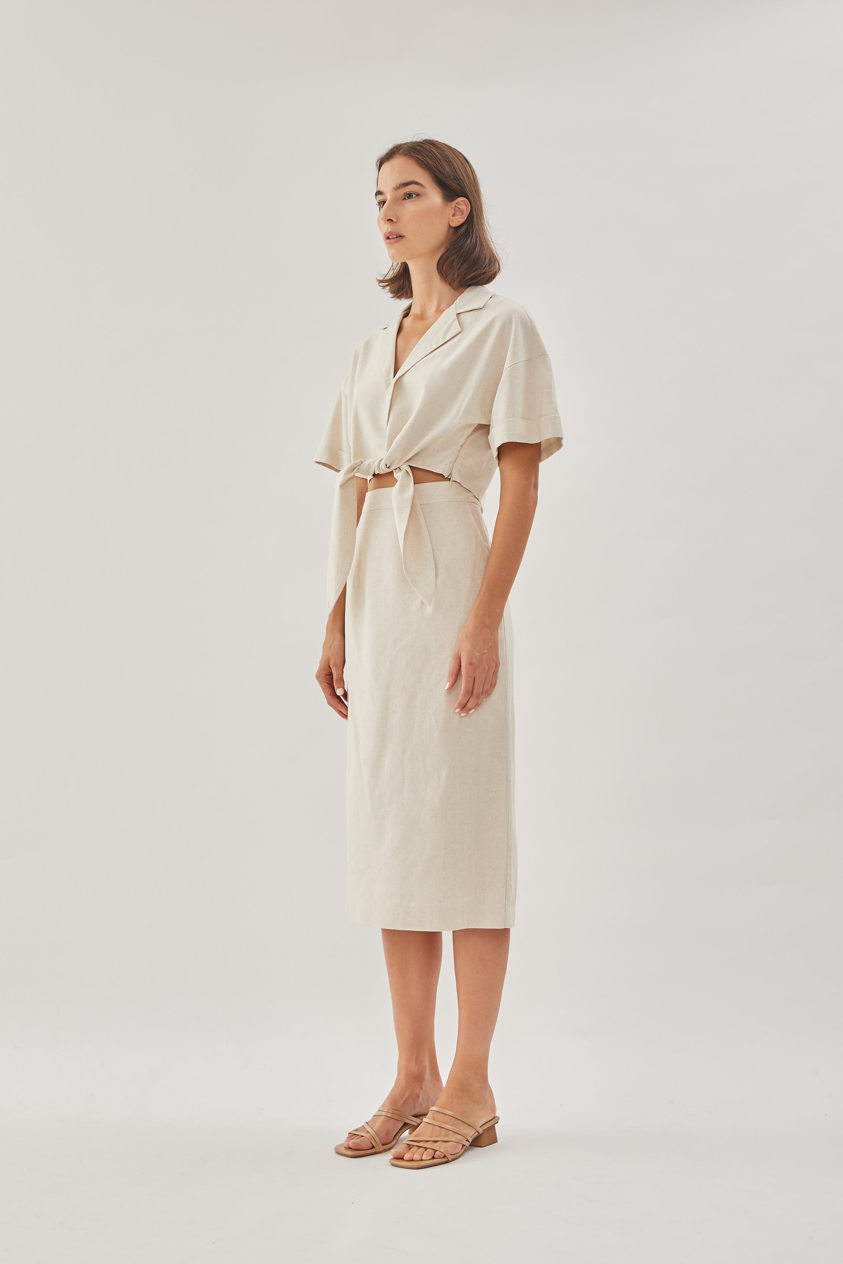 Linen Straight Skirt in Natural