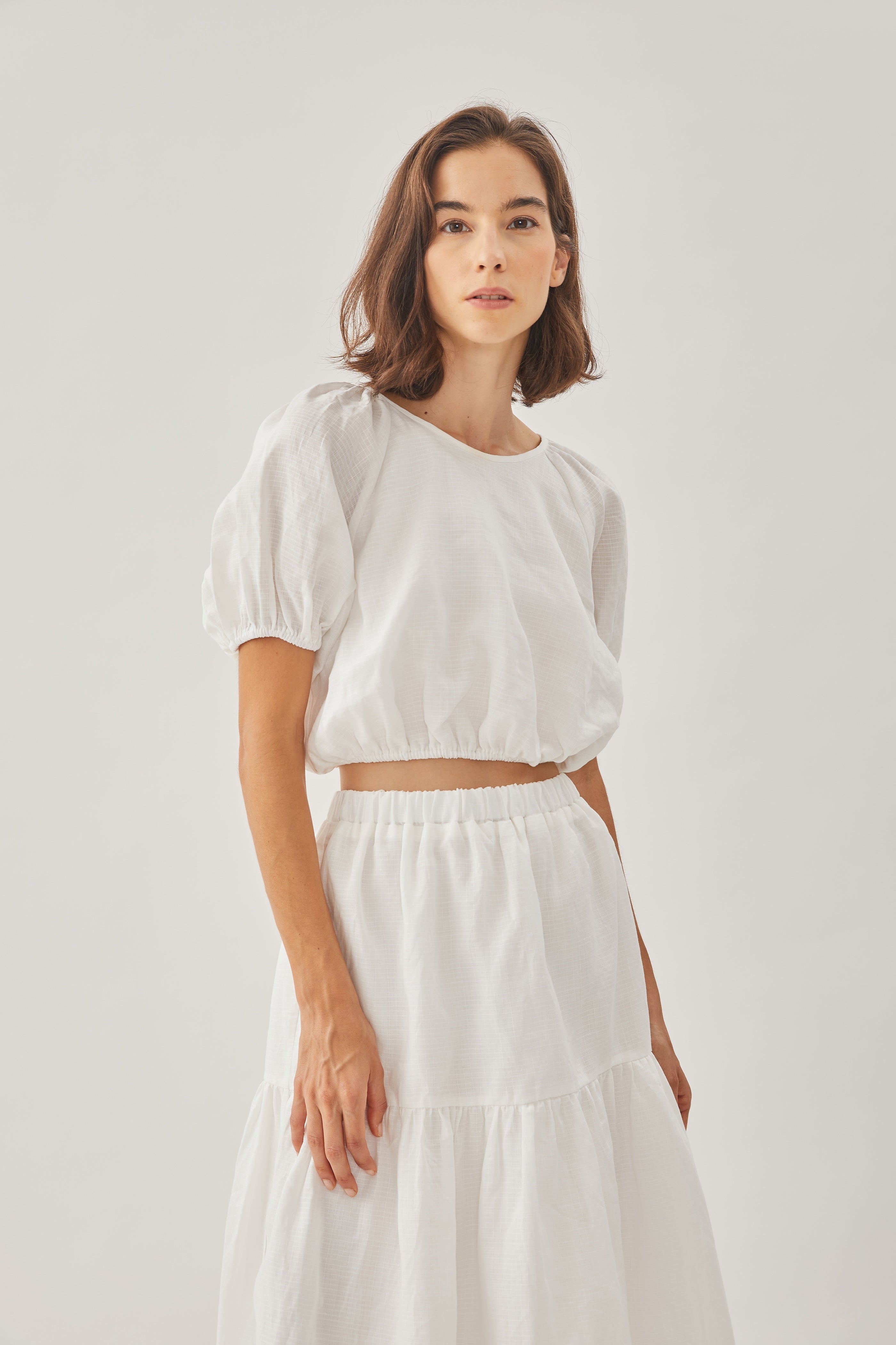 Tencel Puffed Sleeve Crop Top in White (Sale)