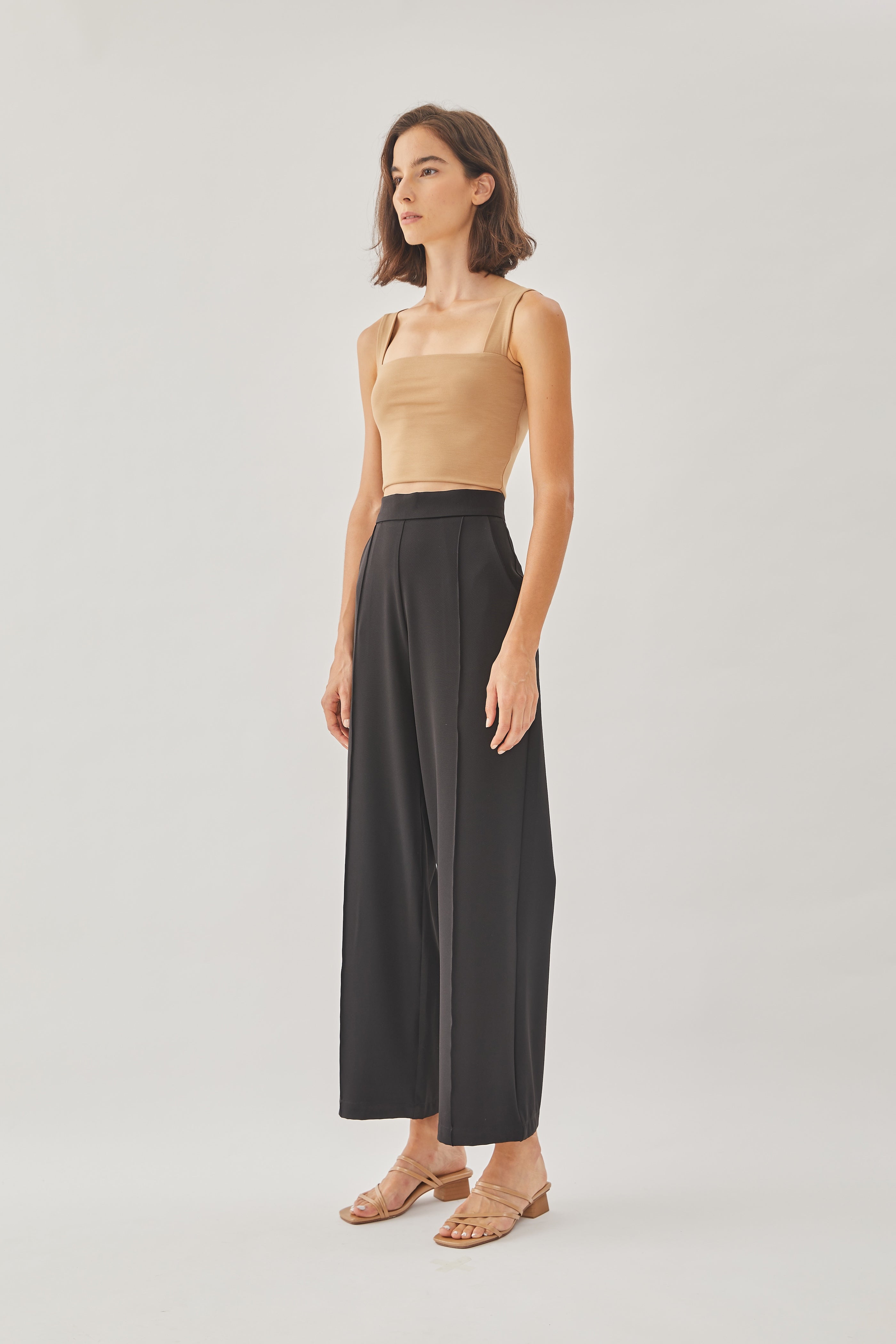High Waisted Wide Legged Trousers w Foldlines In Black