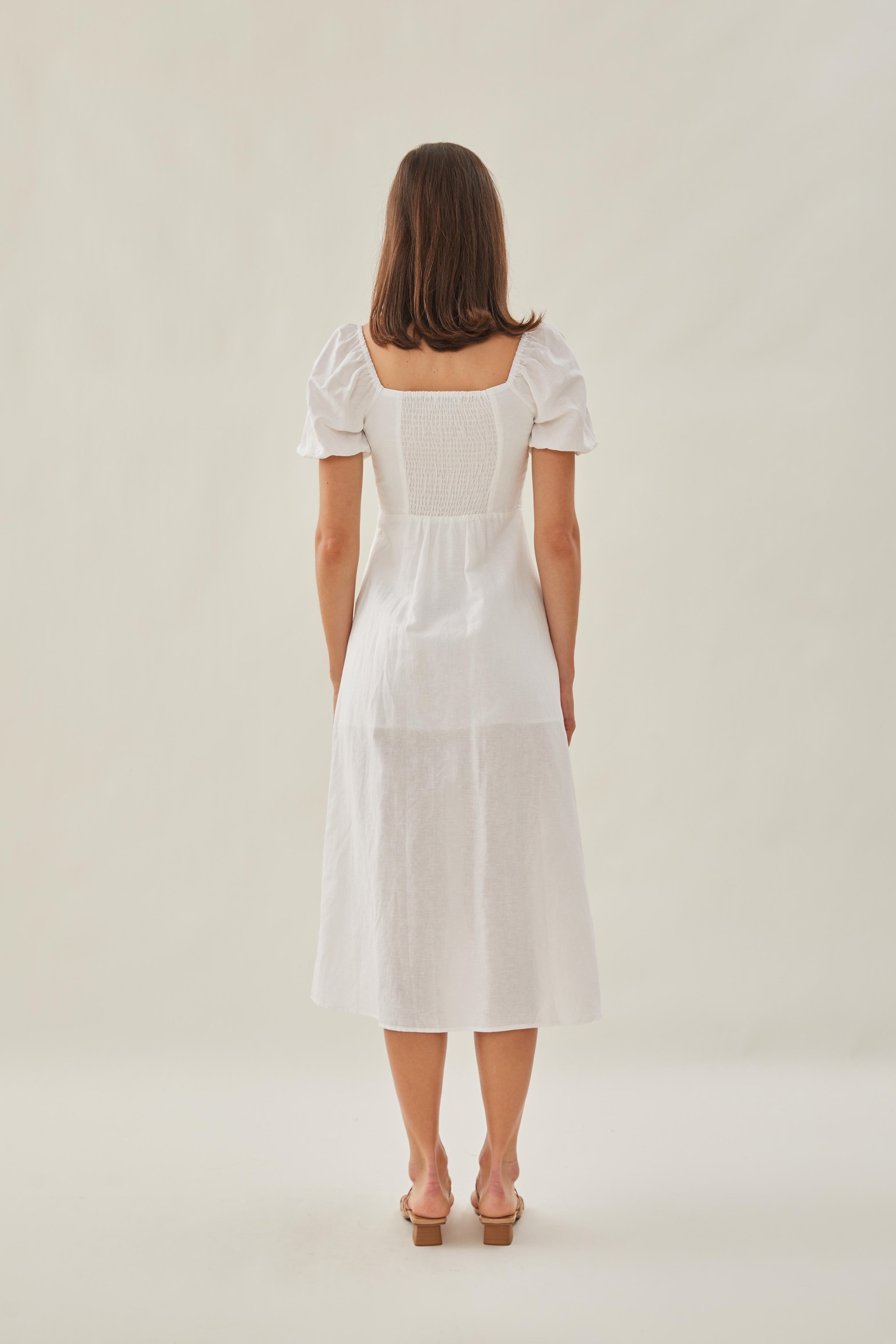 Sweetheart Puffed Sleeve Dress with Slit in White
