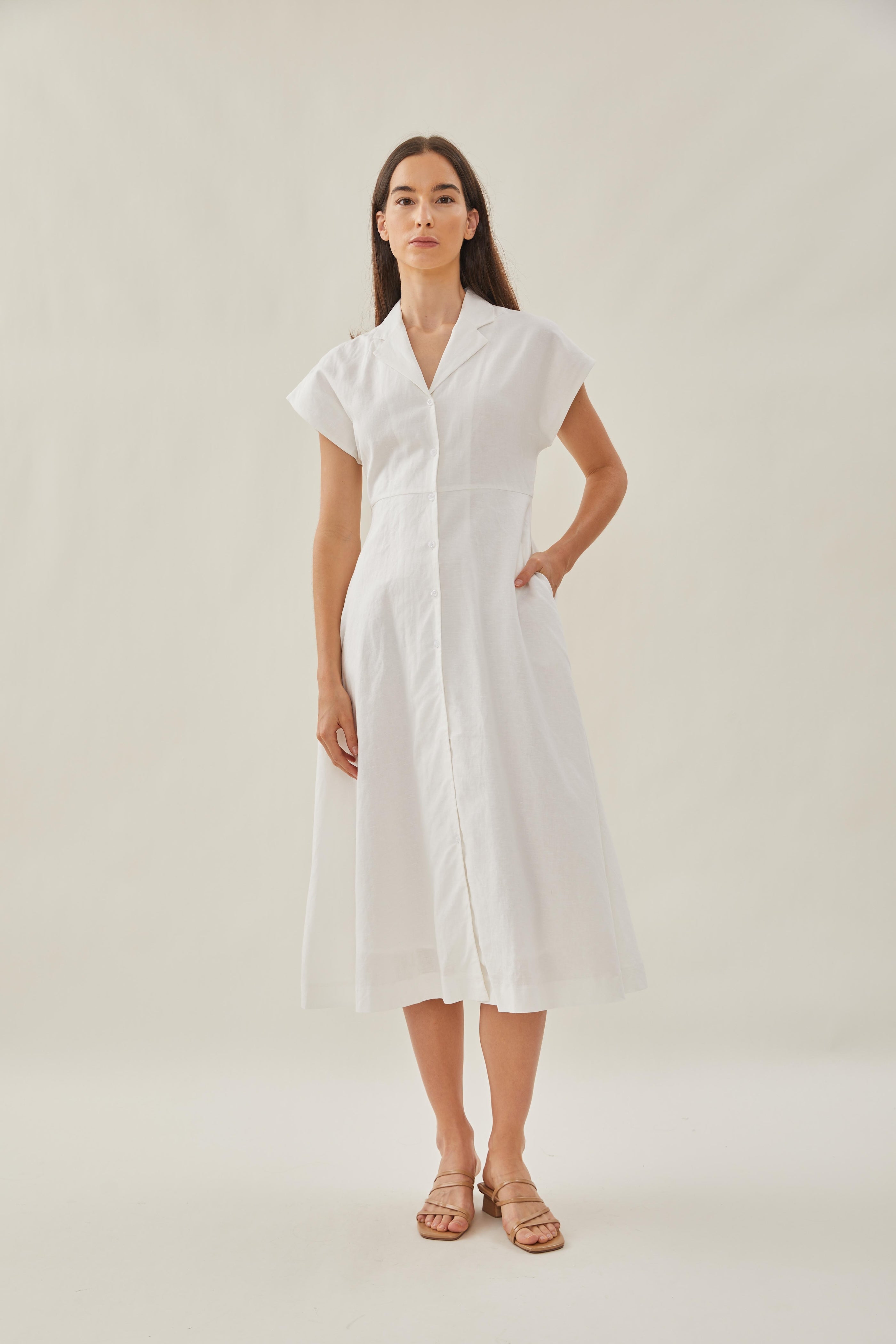 Linen Collared Midi Dress in White