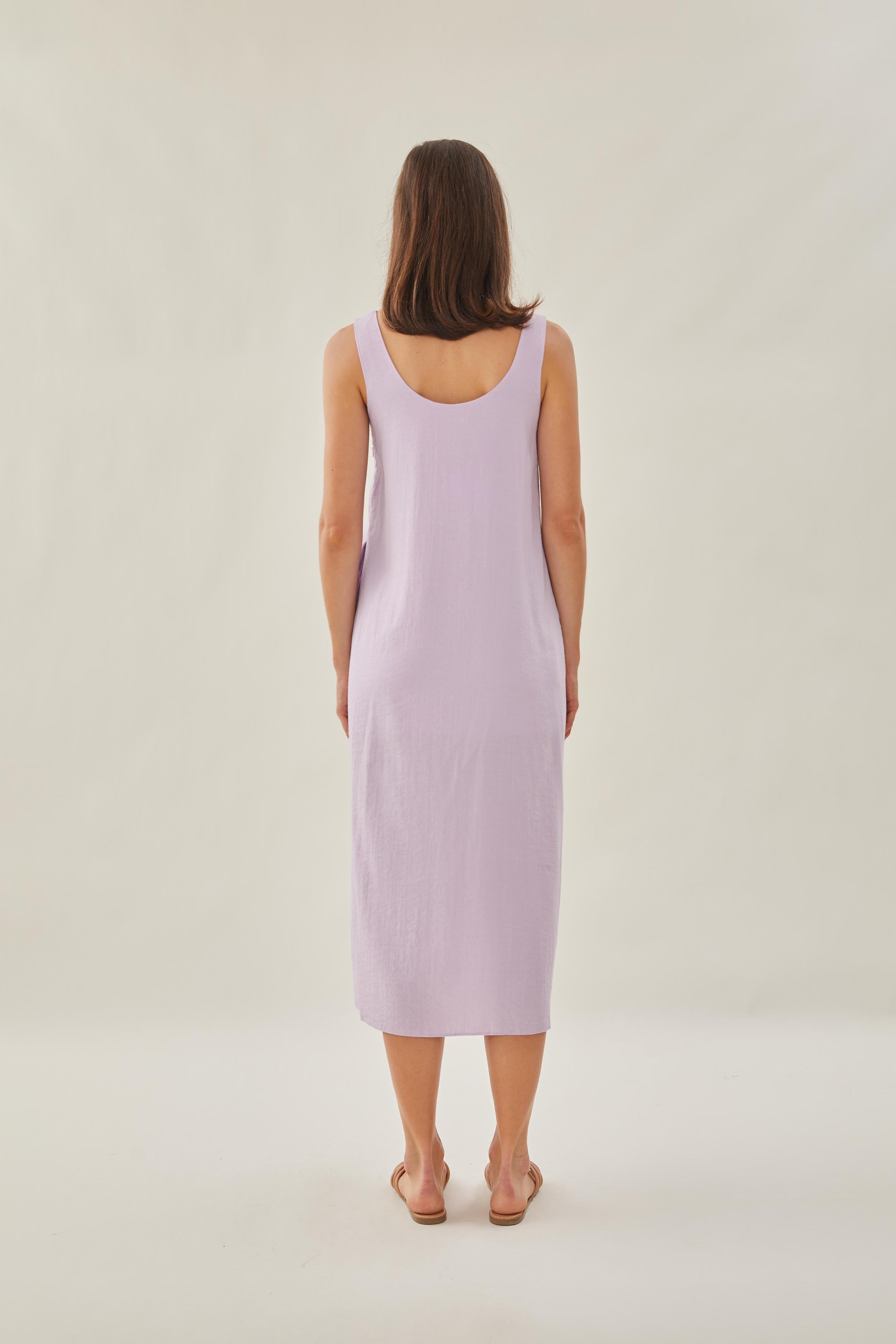 Relaxed Sleeveless Scoop Neck Dress in Orchid