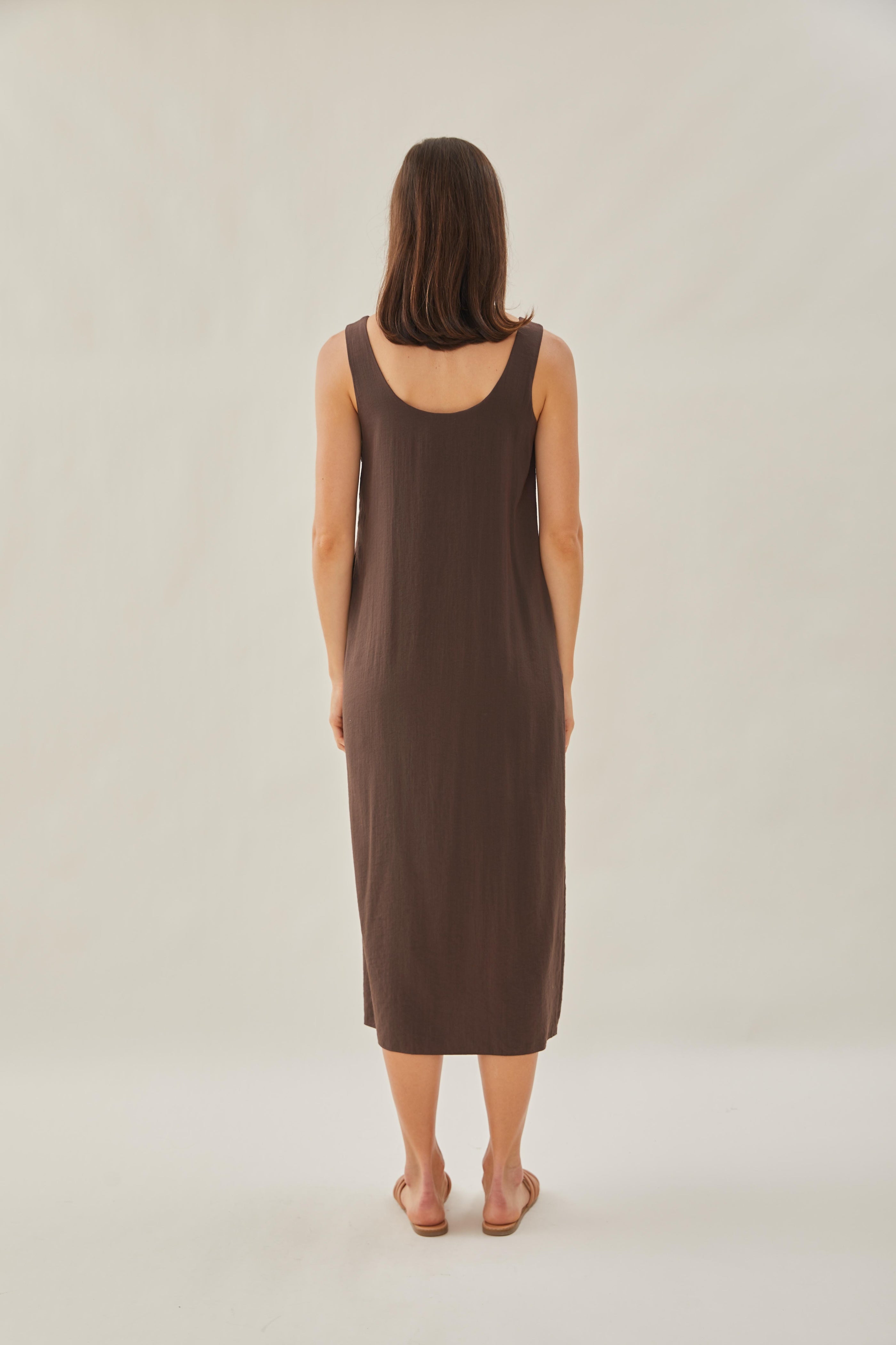 Relaxed Sleeveless Scoop Neck Dress in Soil