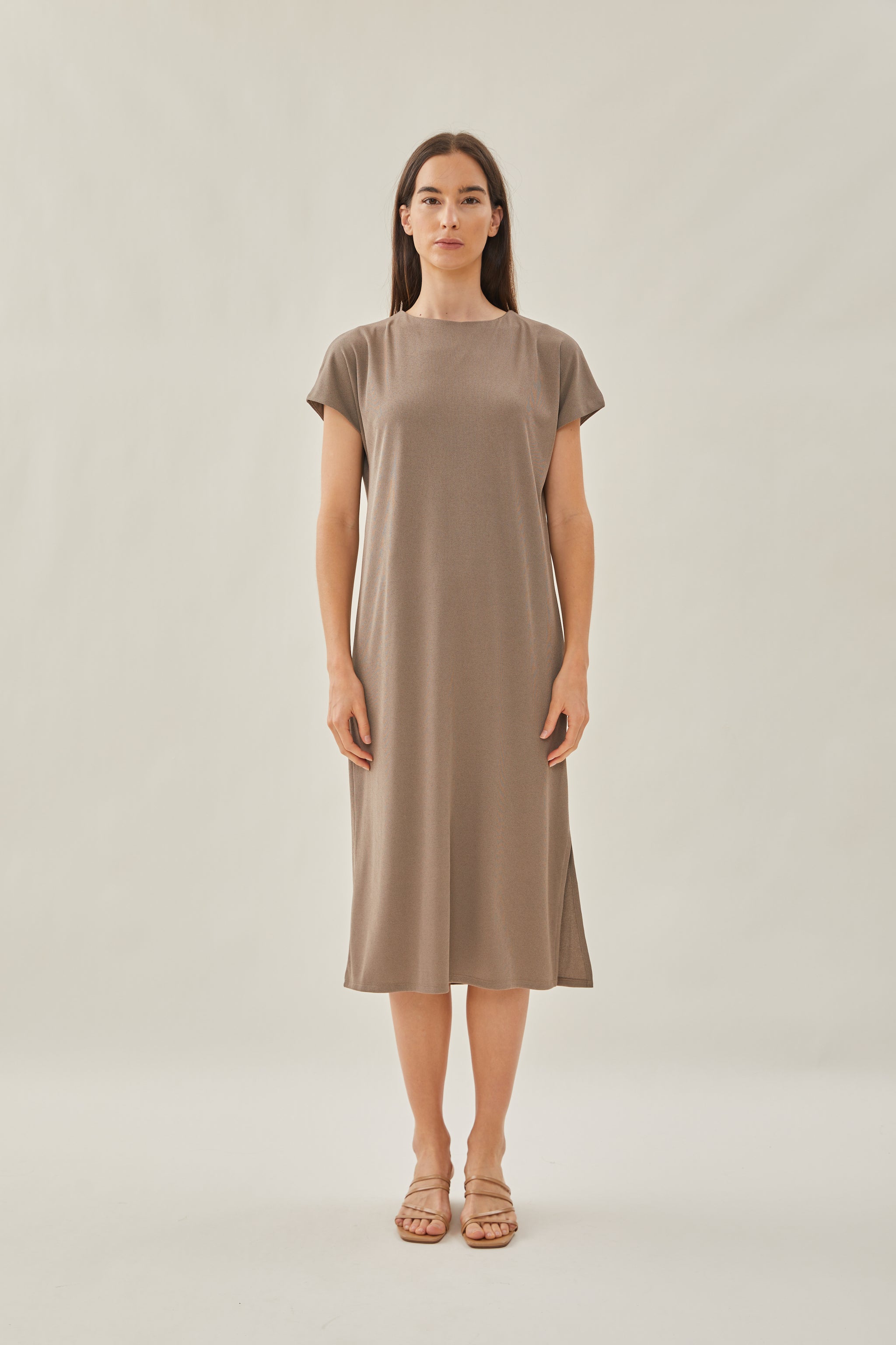 Relaxed Midi Dress in Taupe (Sale)