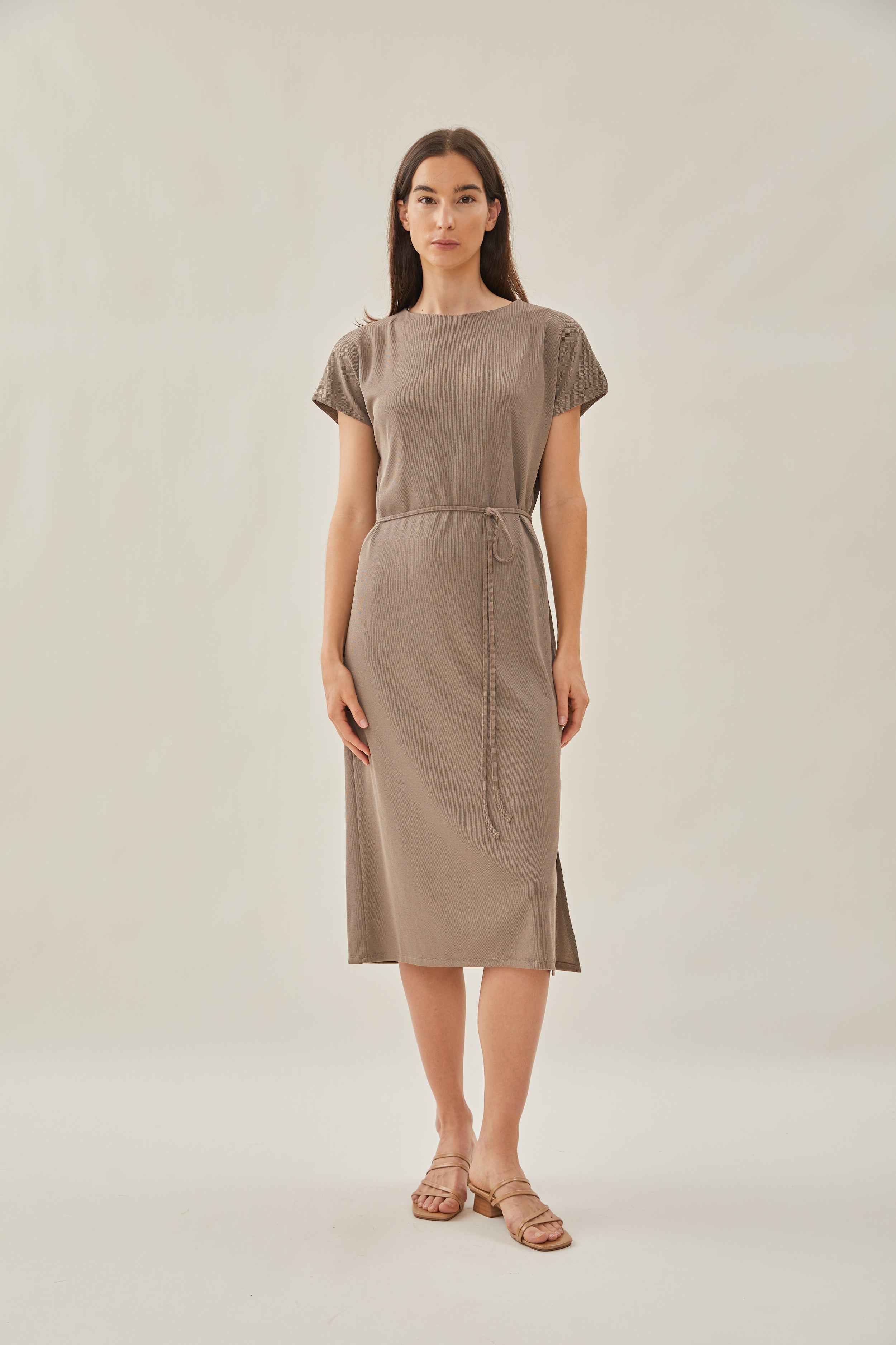 Relaxed Midi Dress in Taupe