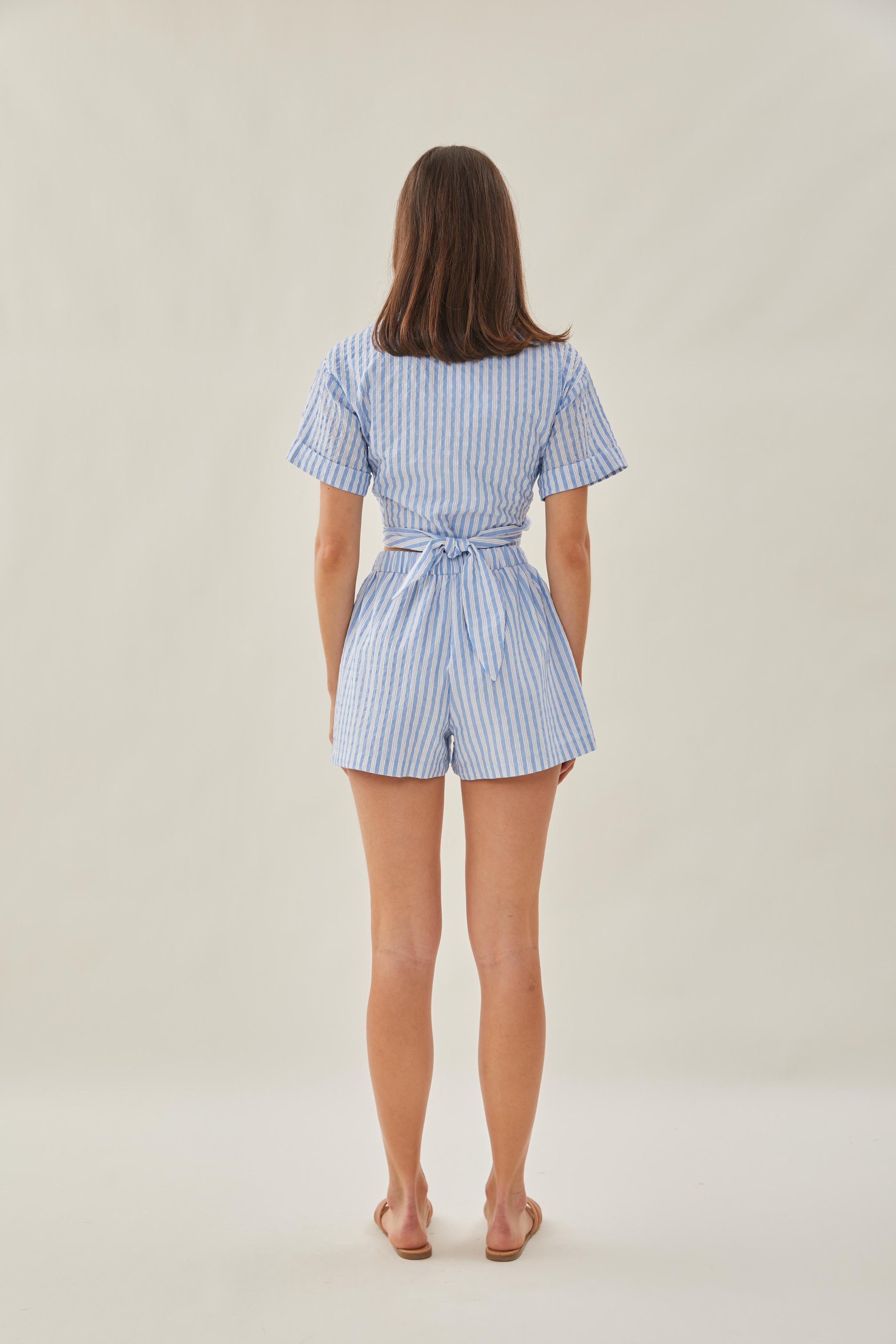 Knotted Cropped Shirt in Stripe Blue