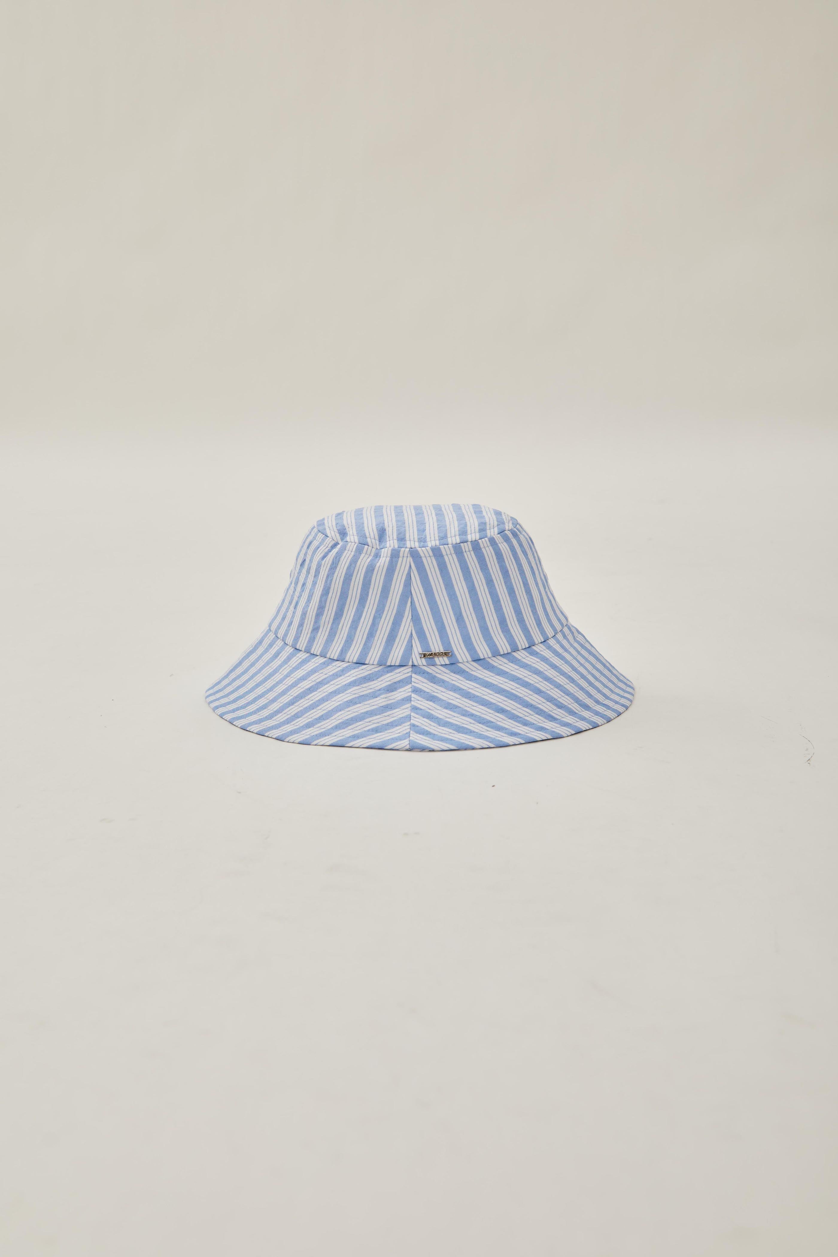 Bucket Hat in Stripe Blue