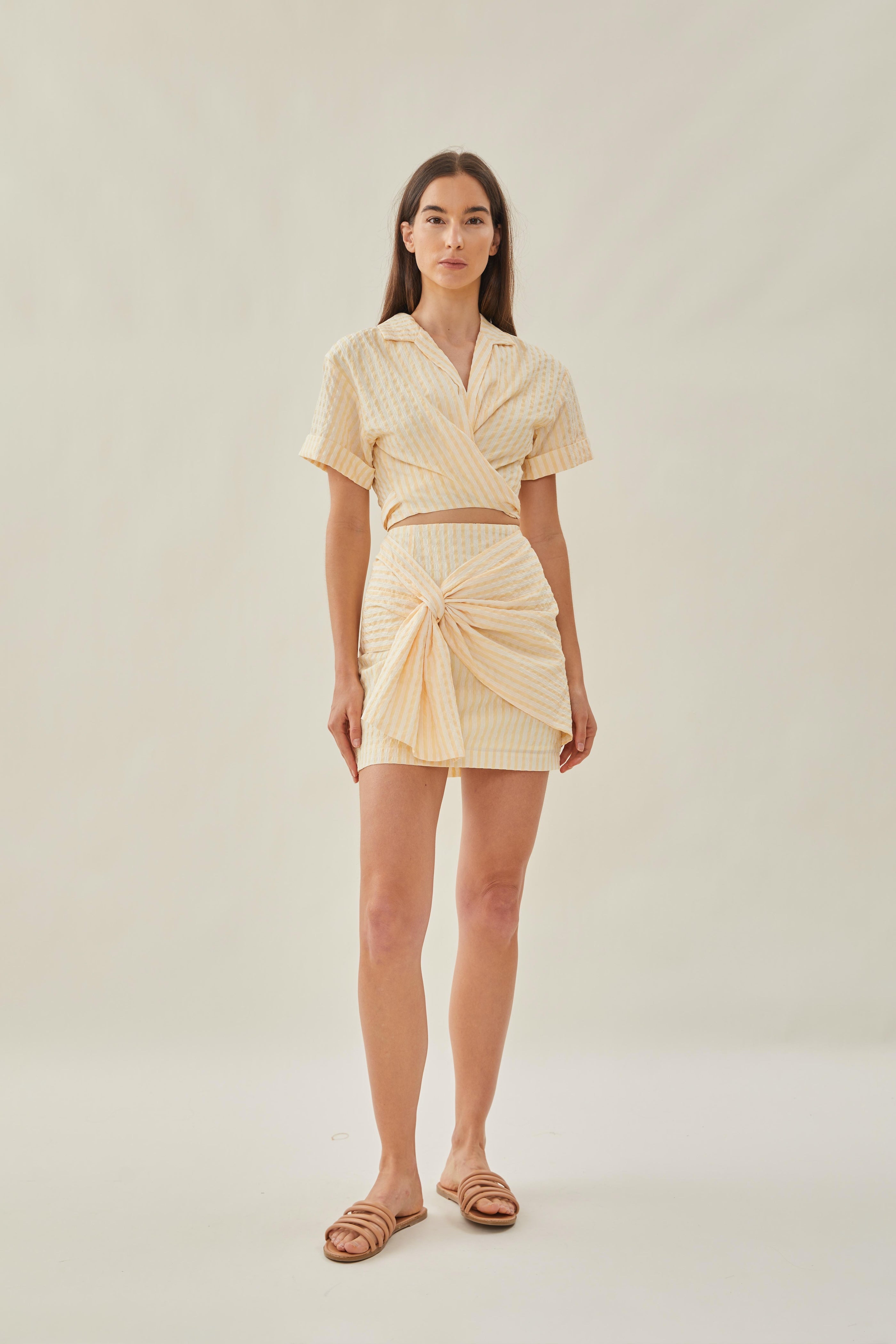 Knotted Cropped Shirt in Stripe Yellow