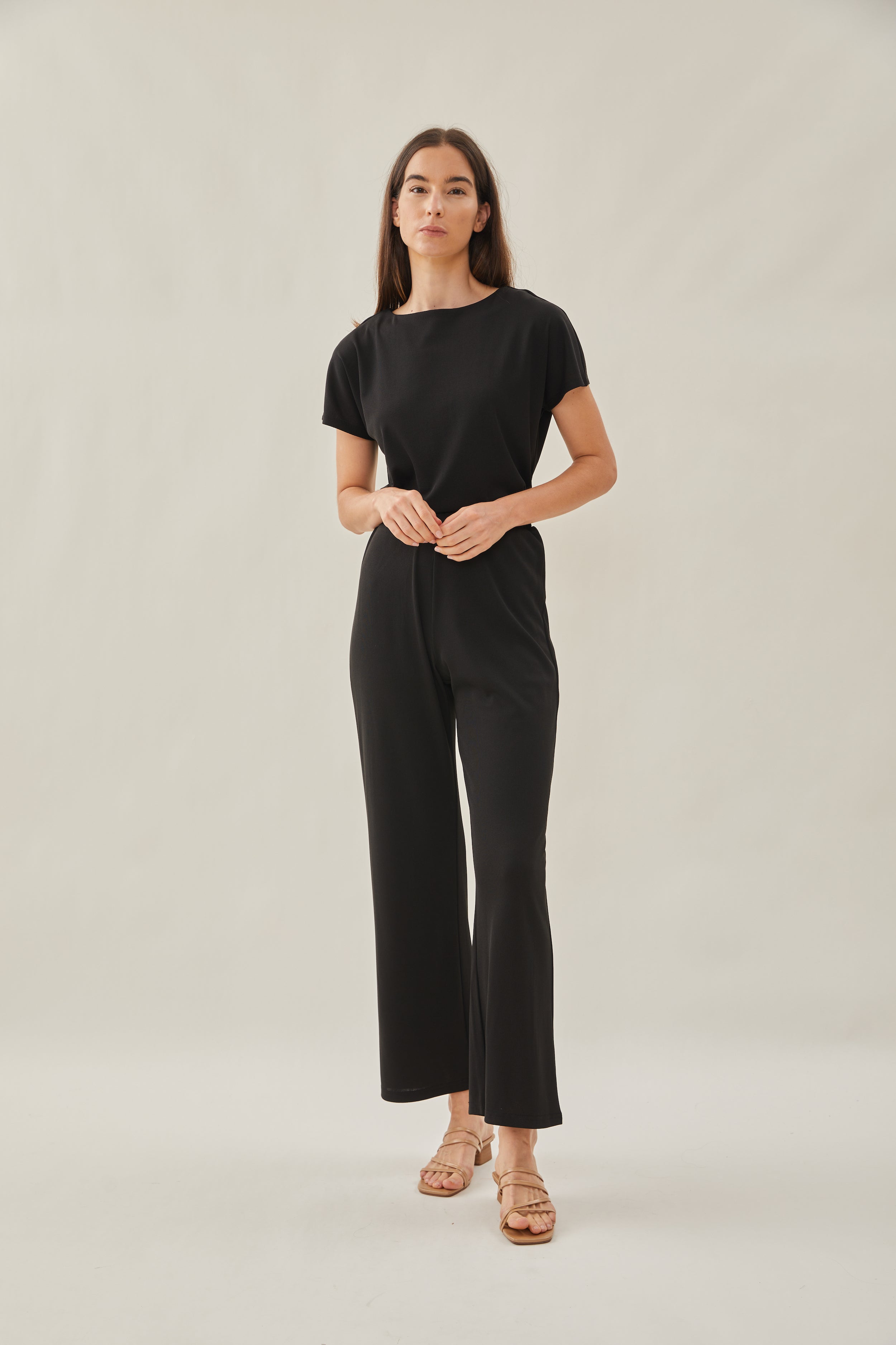 Classic Relaxed Pants in Black