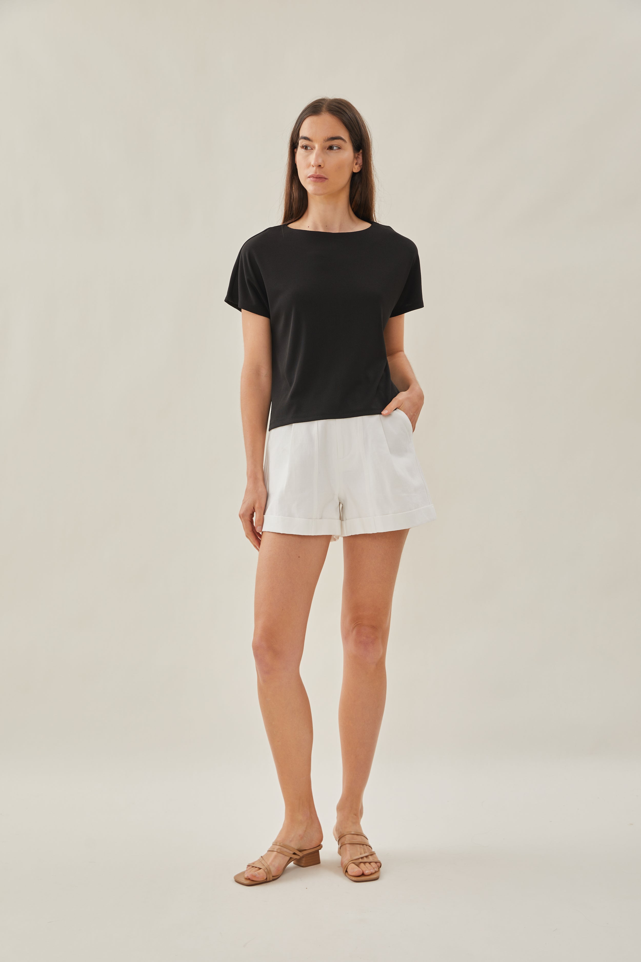 Classic Relaxed Blouse in Black