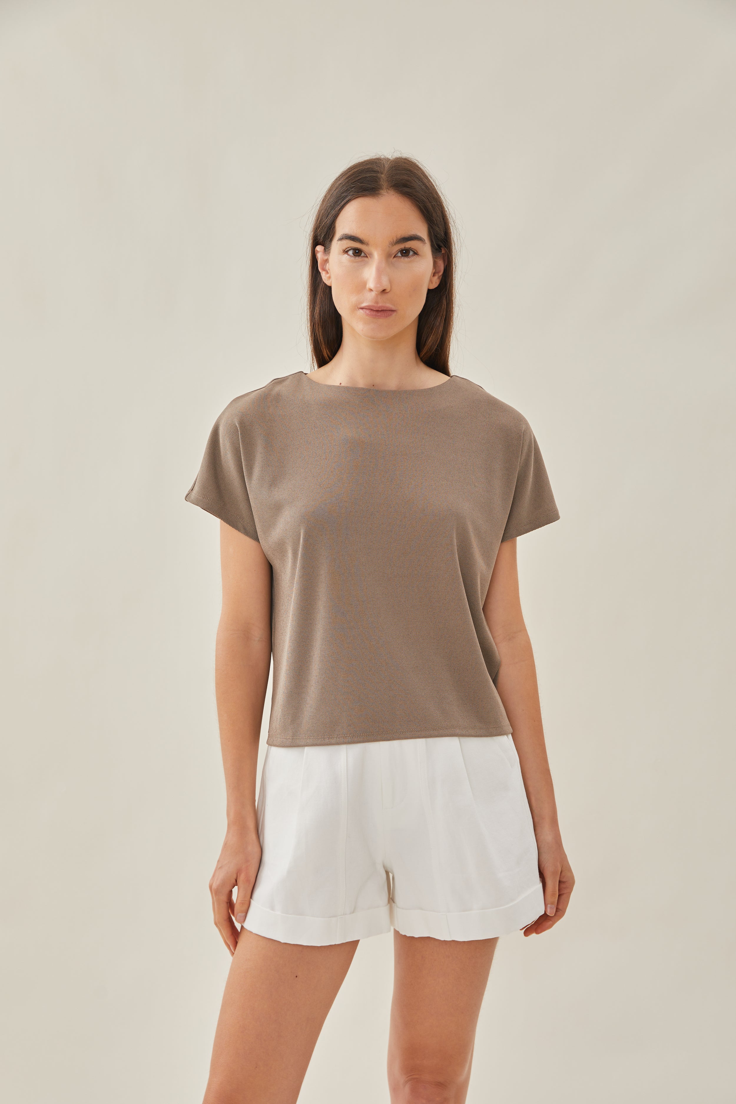 Classic Relaxed Blouse in Taupe