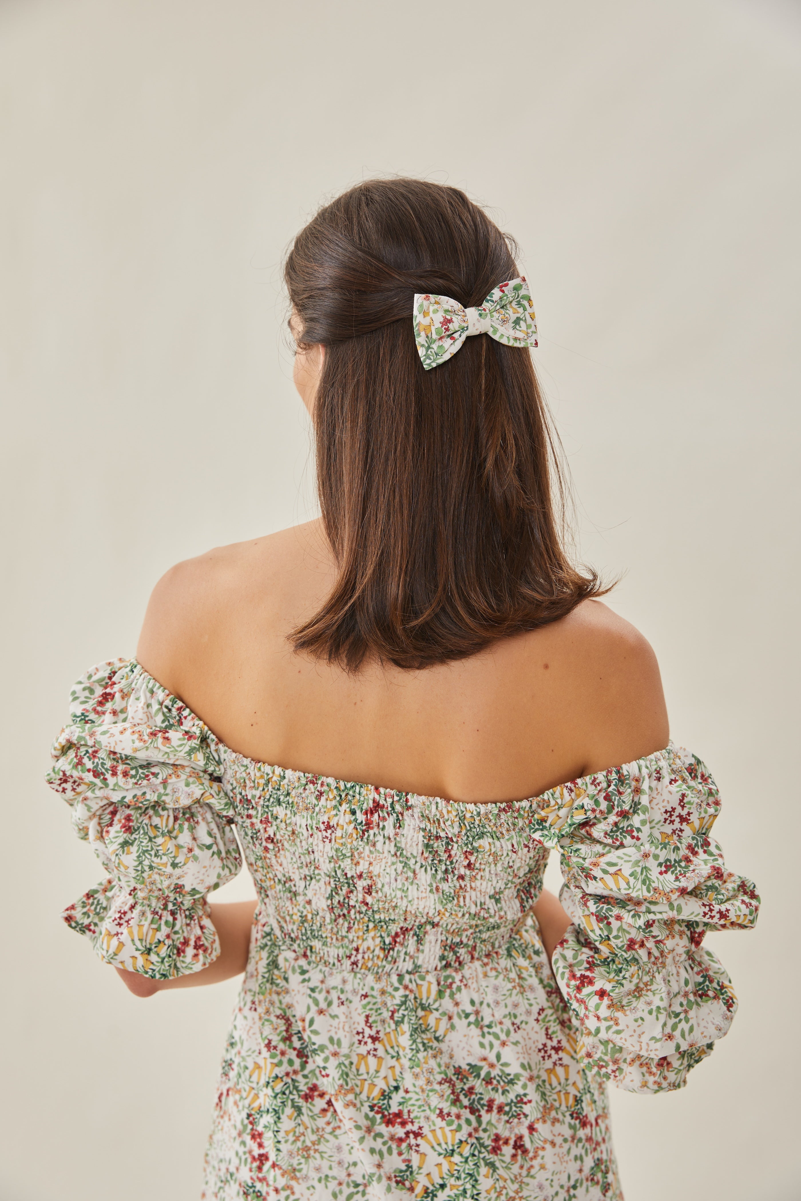 Bow Clip in Botany
