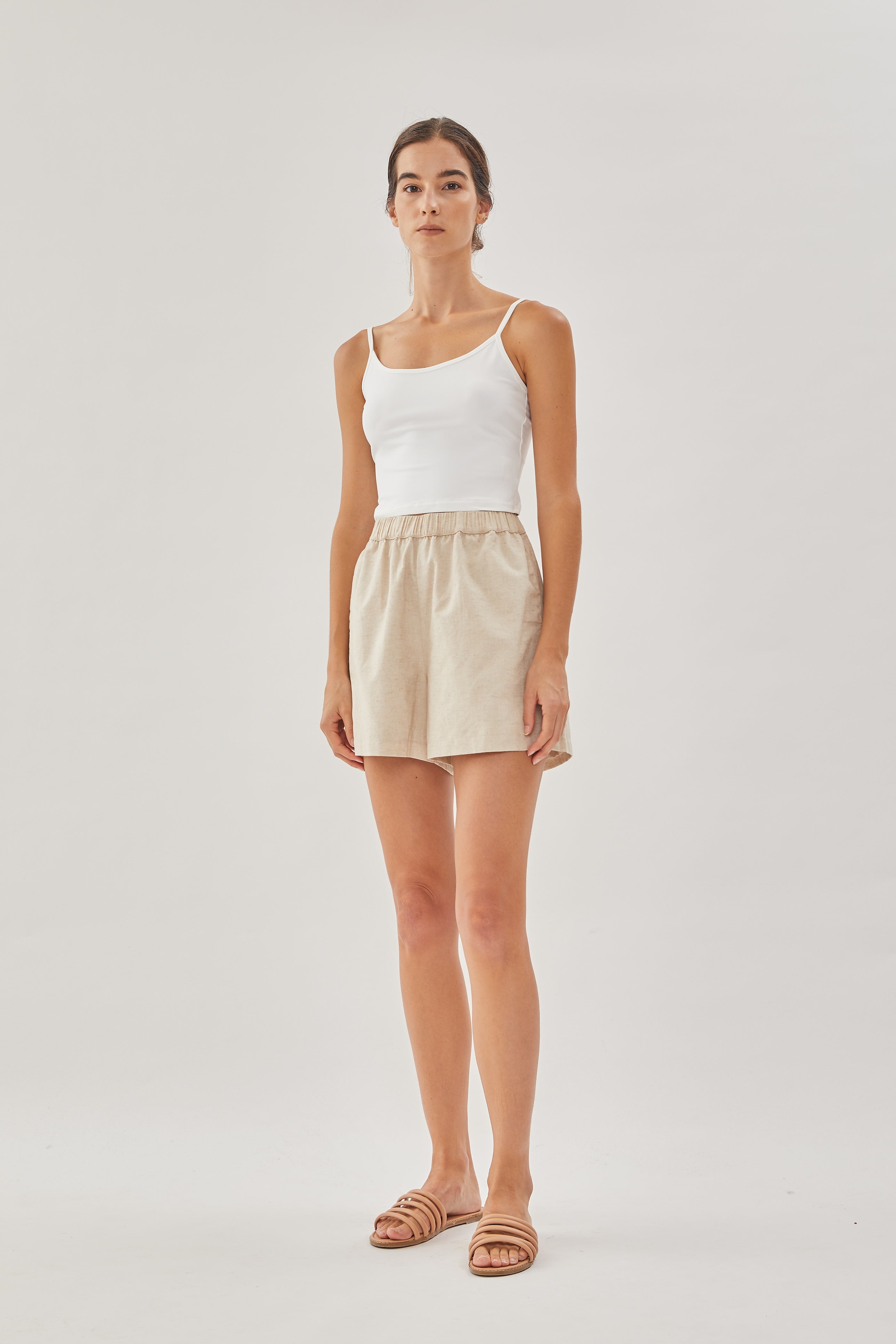 Linen Relaxed Shorts in Natural