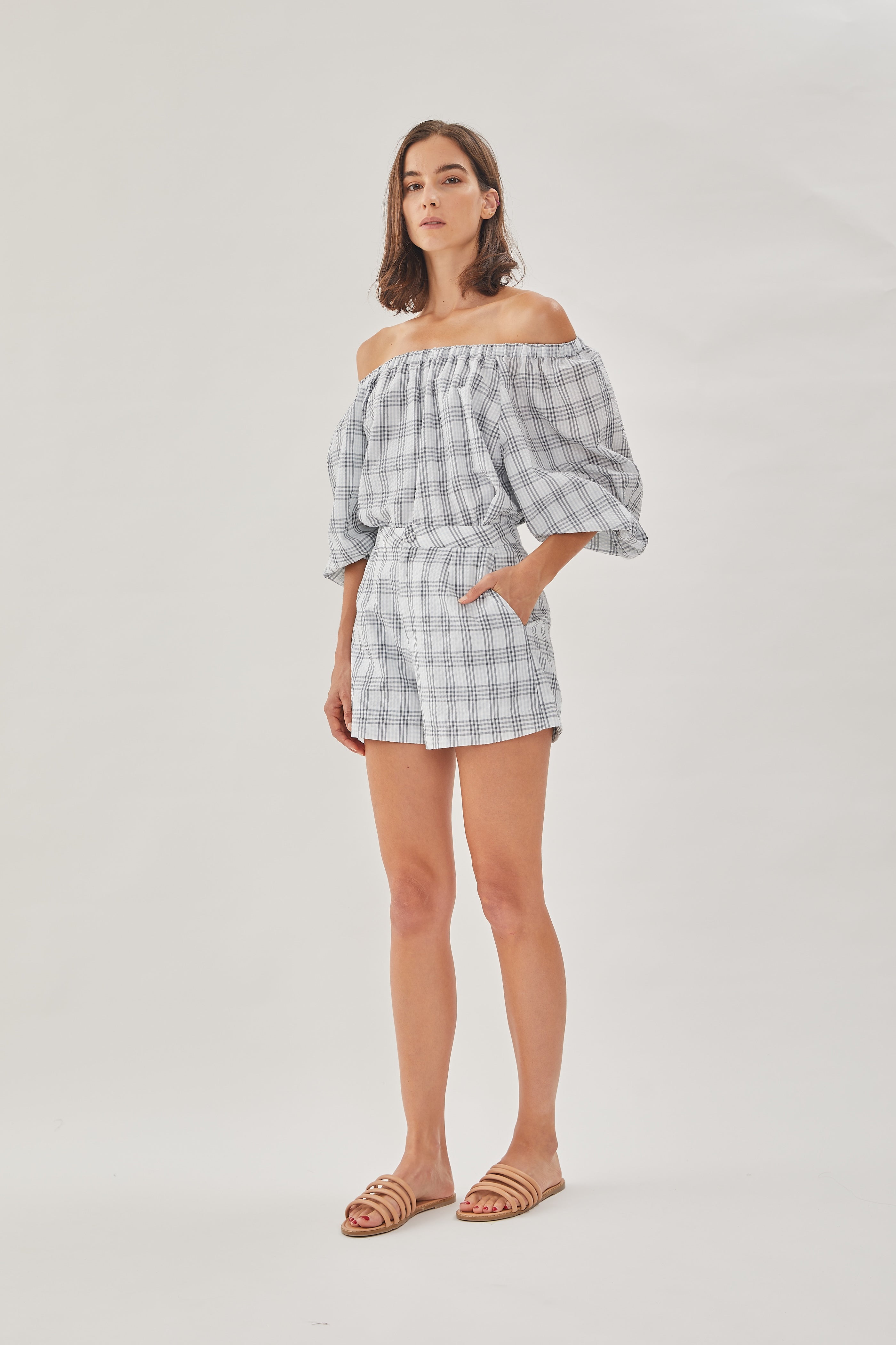 Seersucker Shorts in Mist
