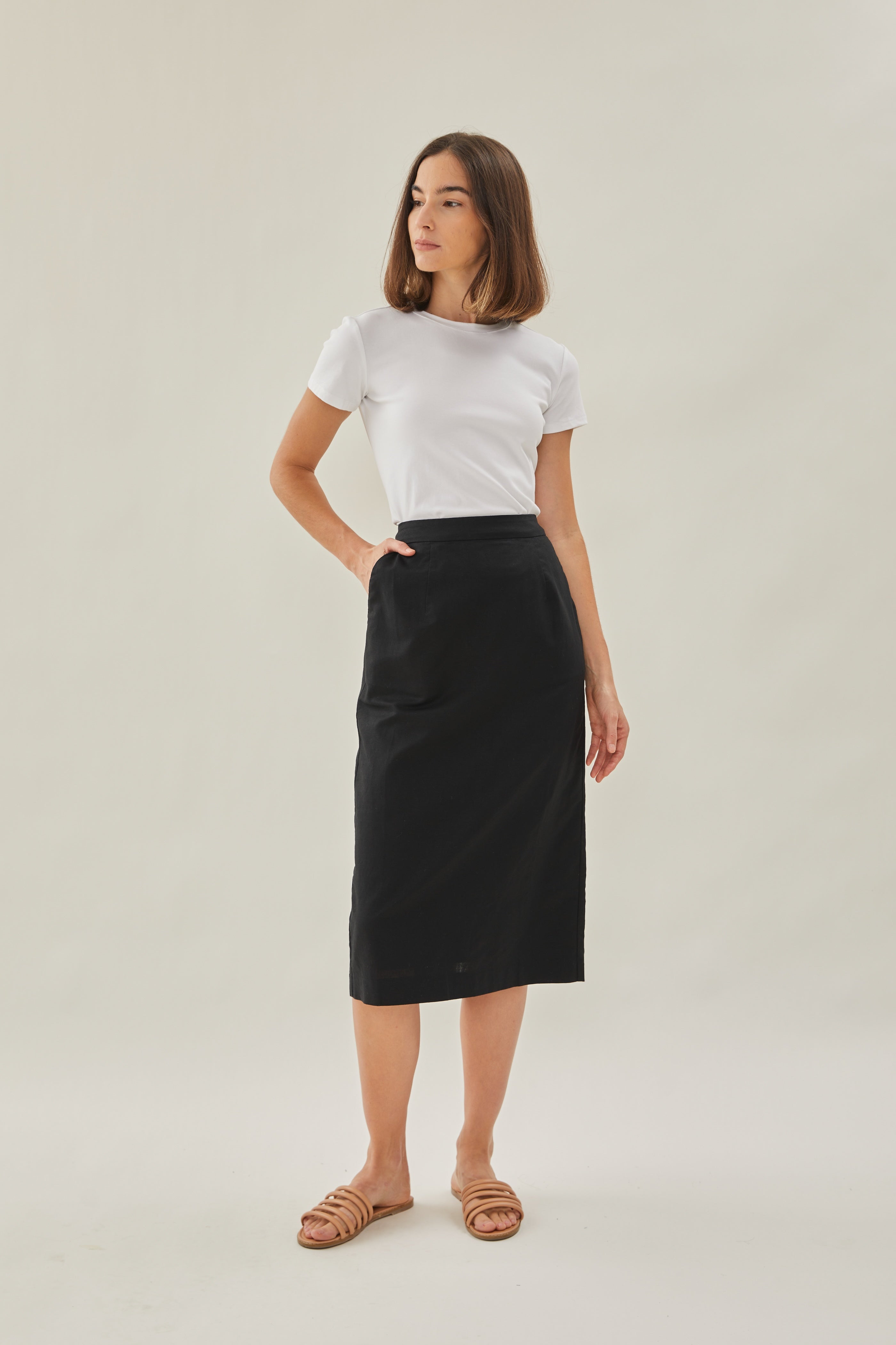 Classic Straight Skirt in Black