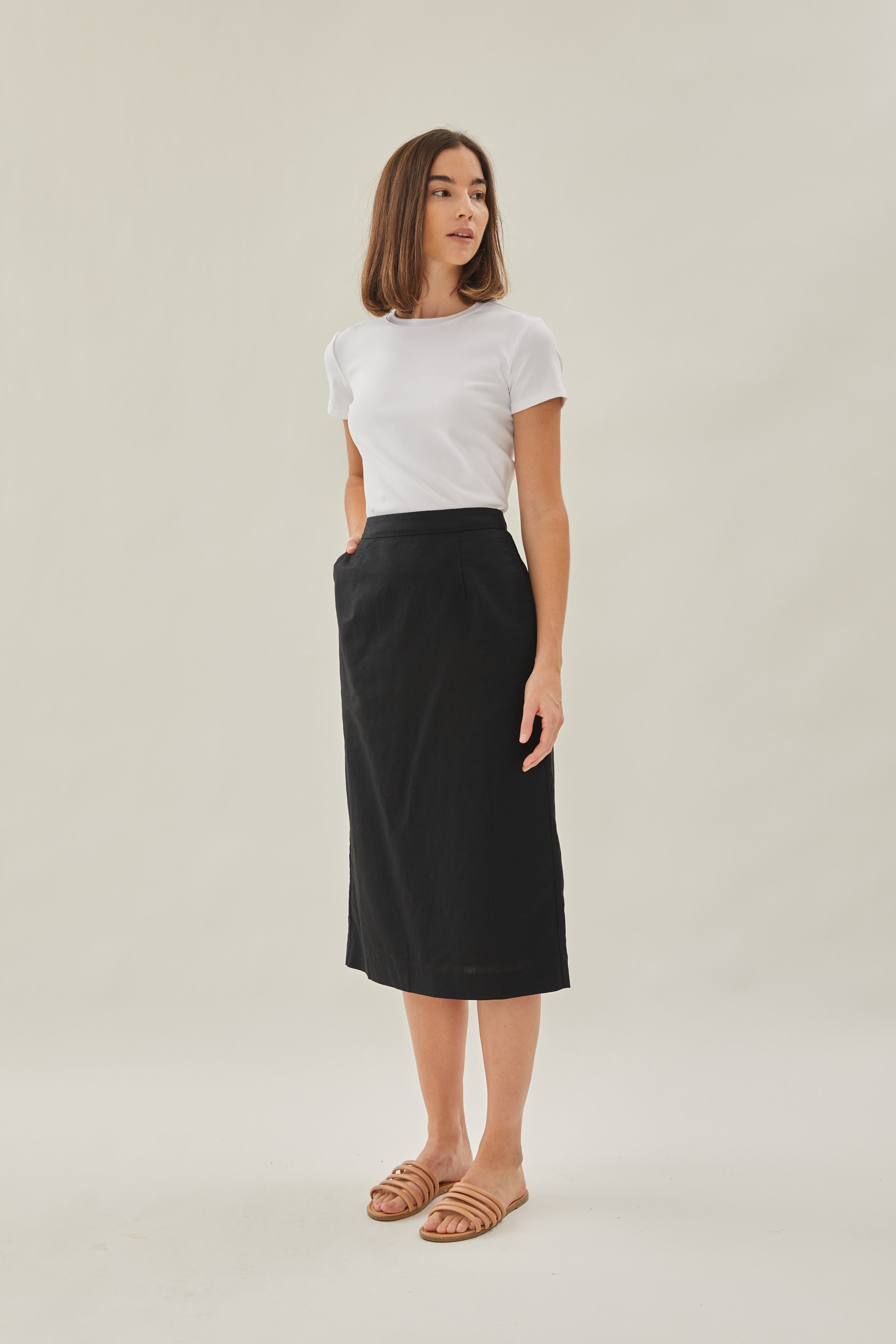 Classic Straight Skirt in Black