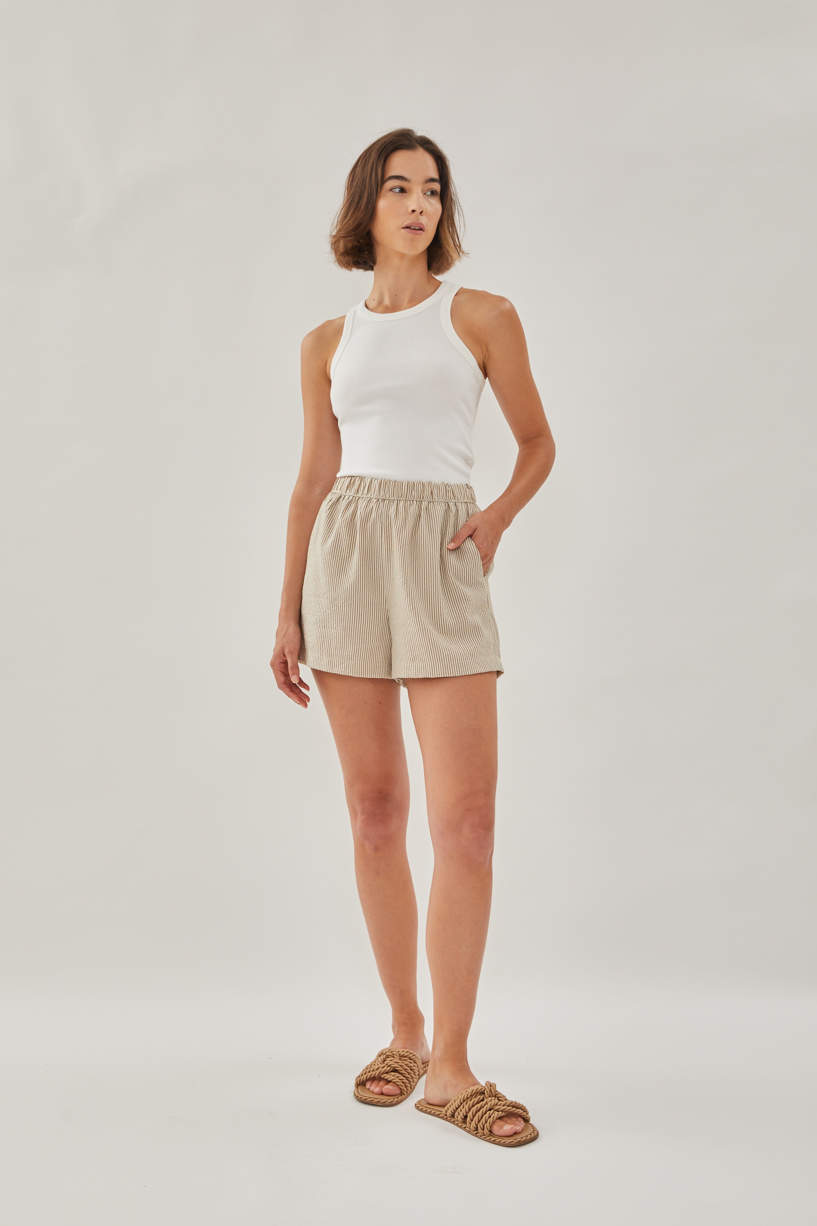 Relaxed Shorts in Stripe Brown