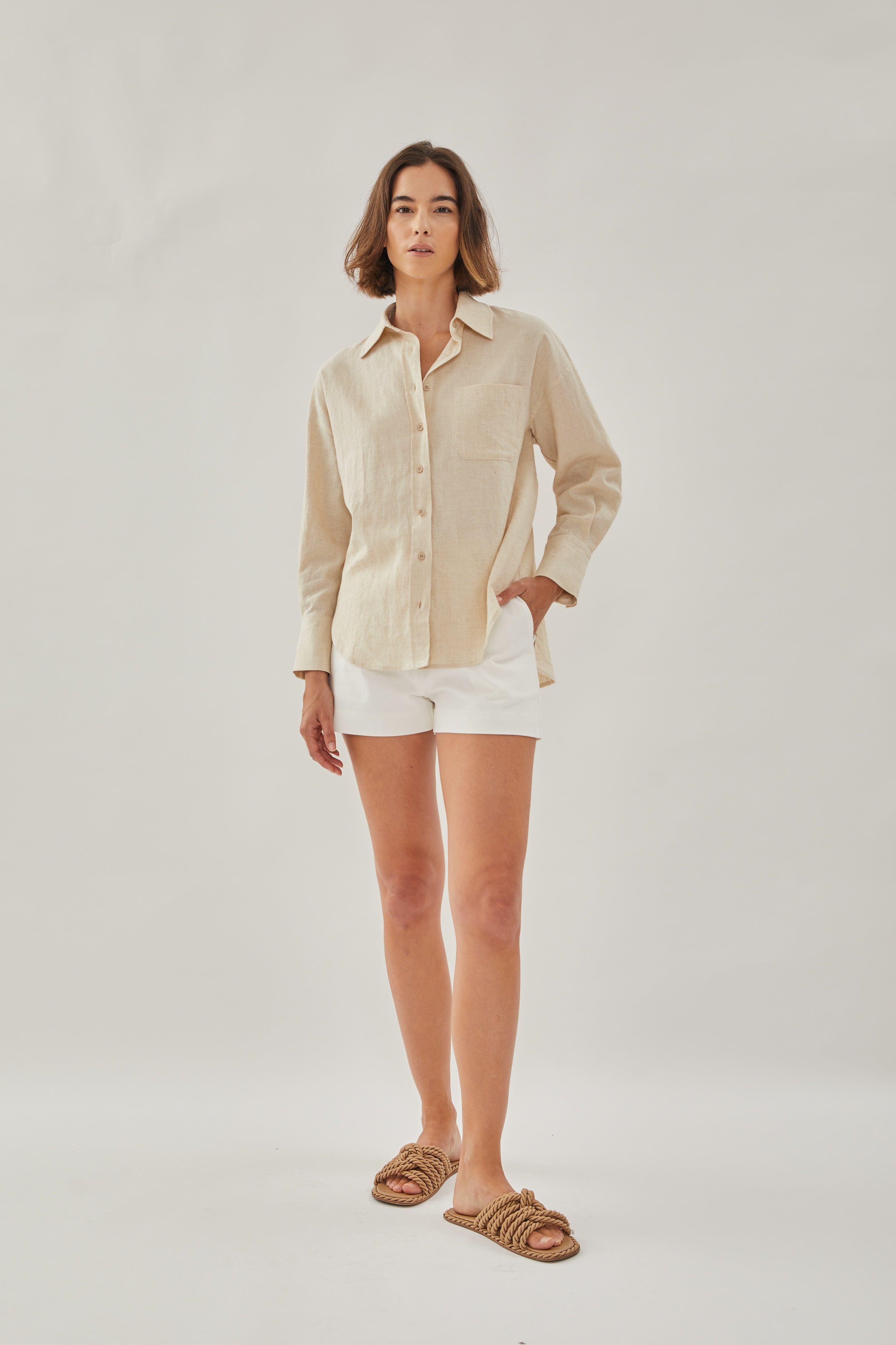 Classic Linen Shirt in Natural