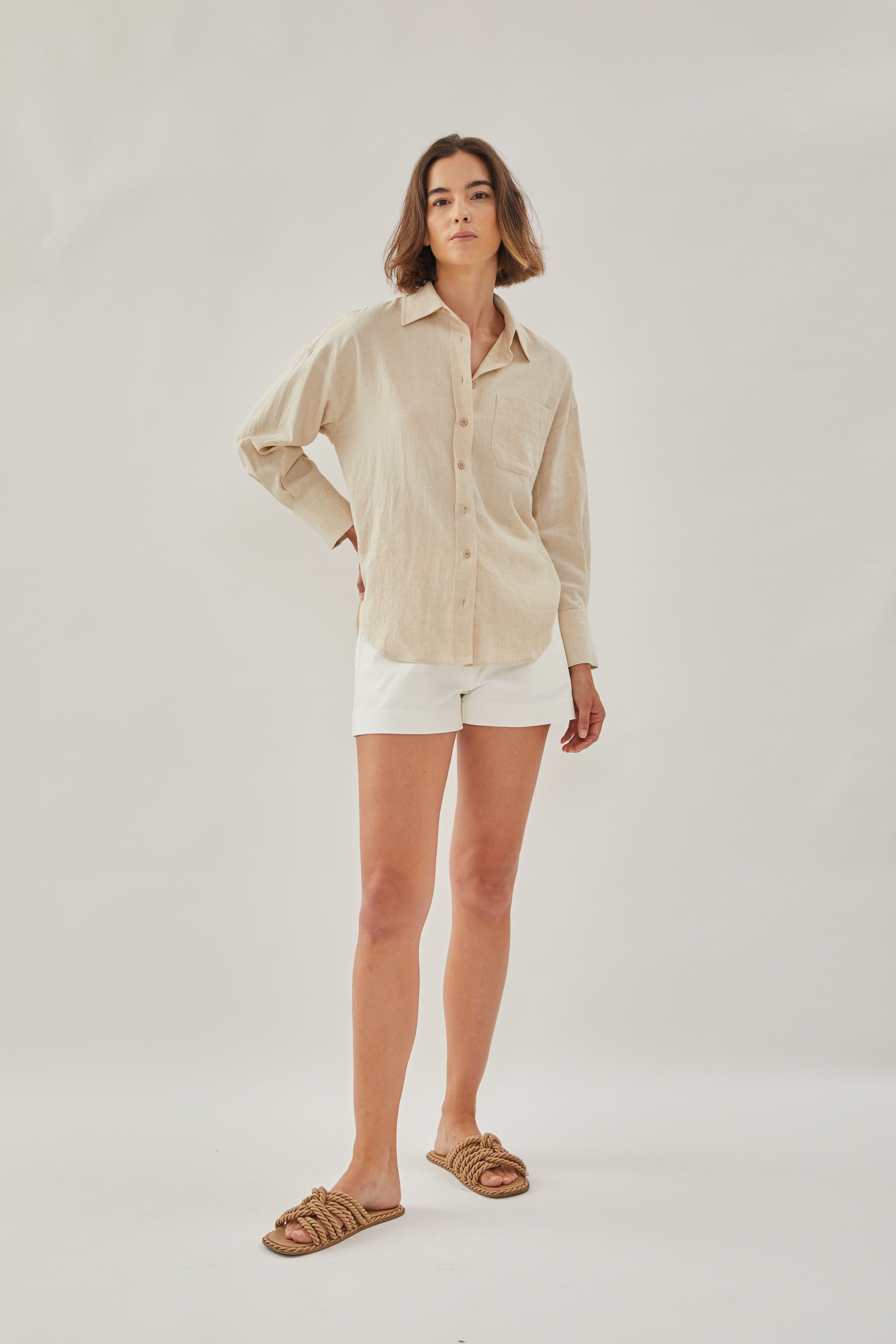Classic Linen Shirt in Natural