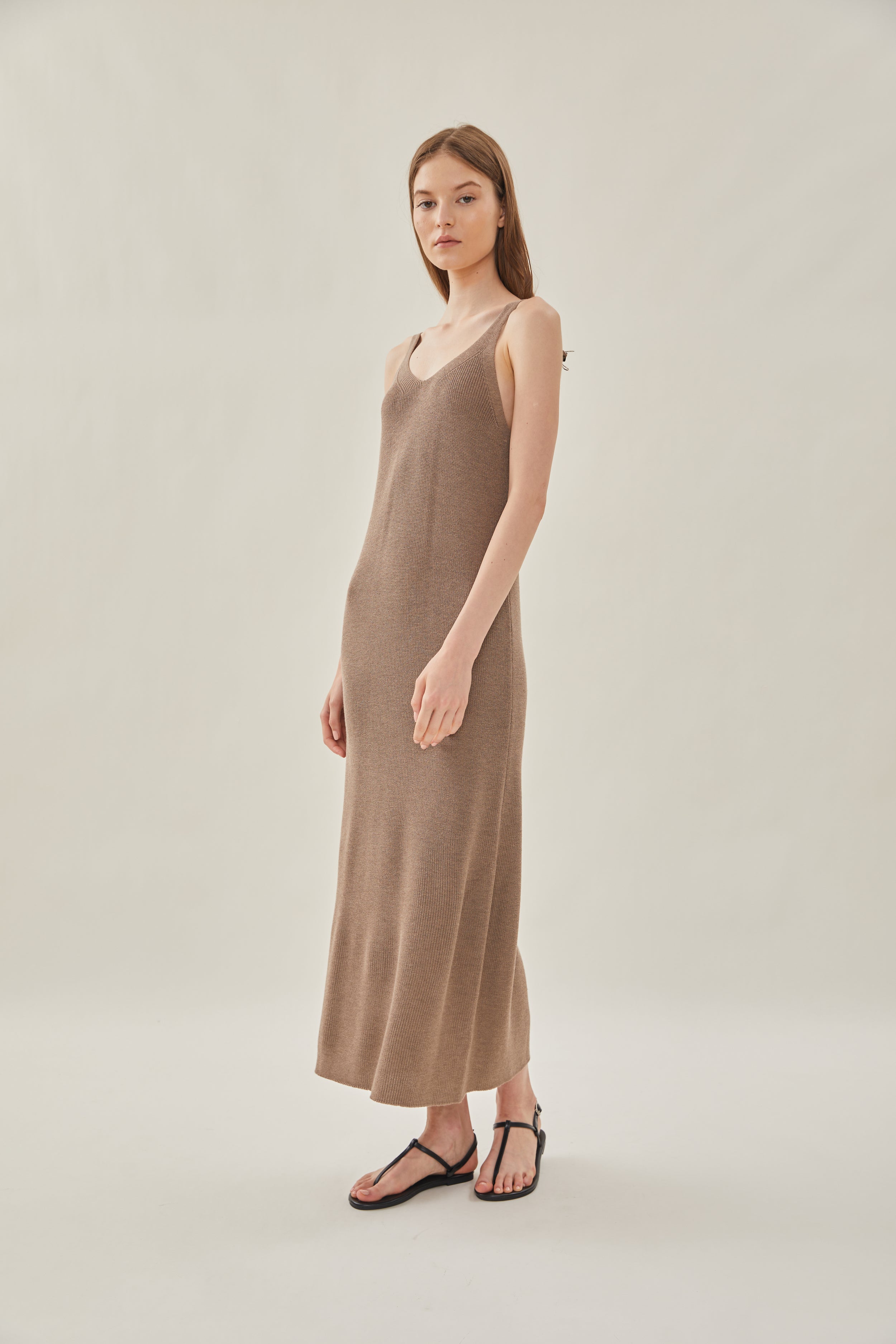 Knit V-Neck Dress in Oak