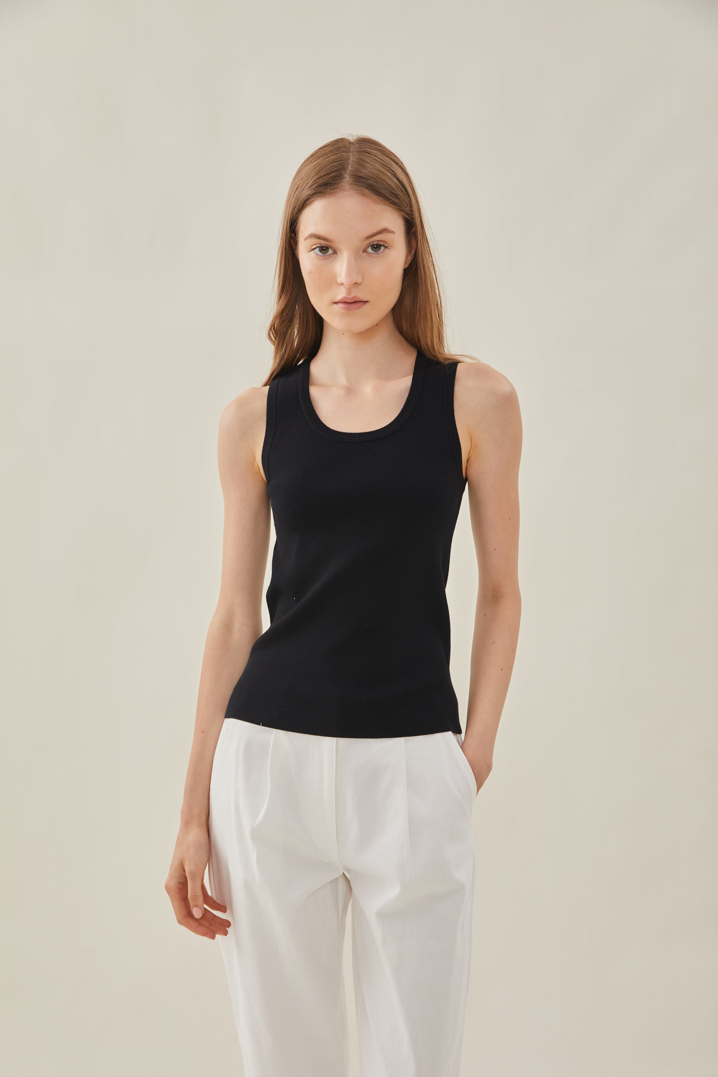 Round Neck Knit Tank in Black