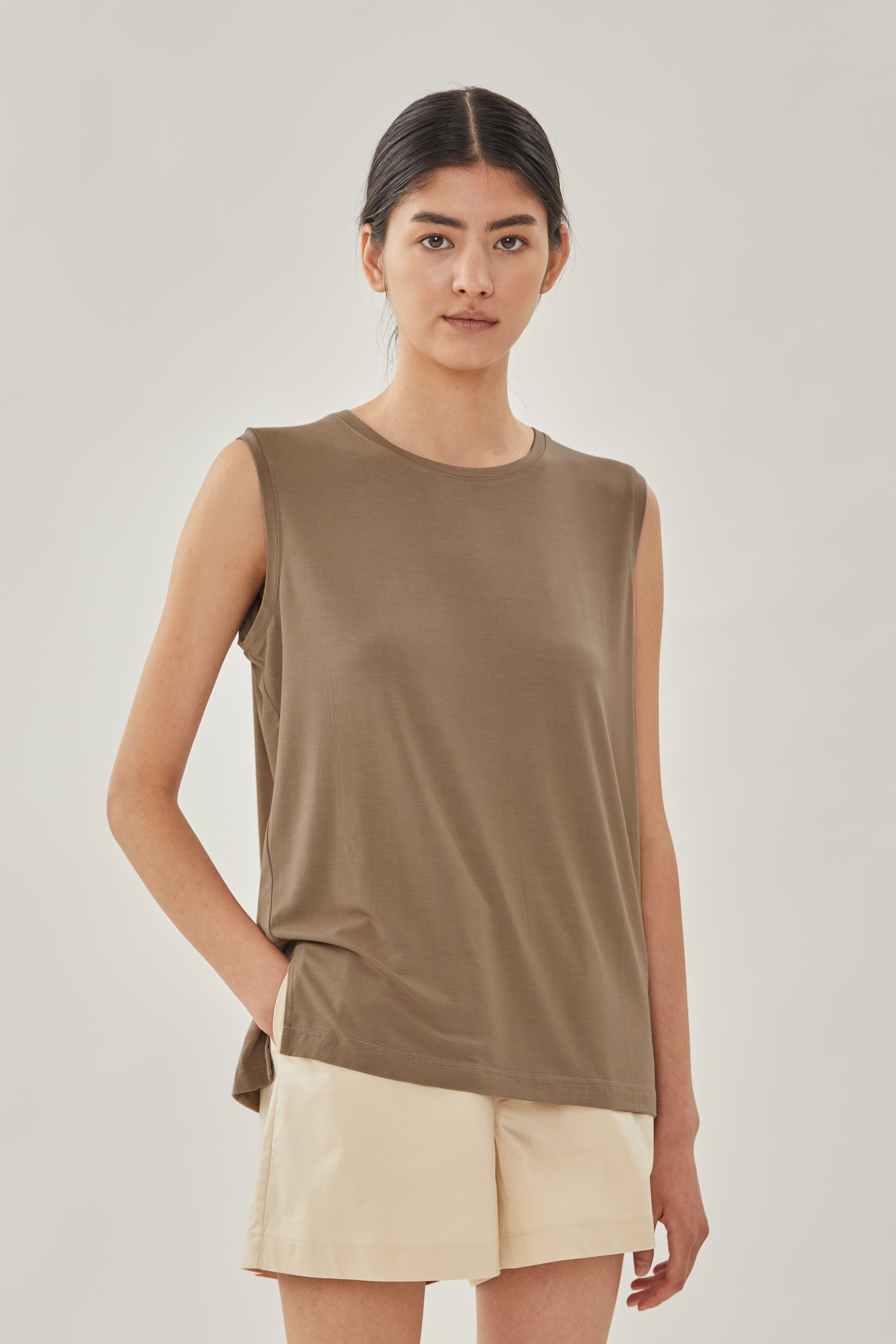 STUDIOS Sleeveless Tee in Stone