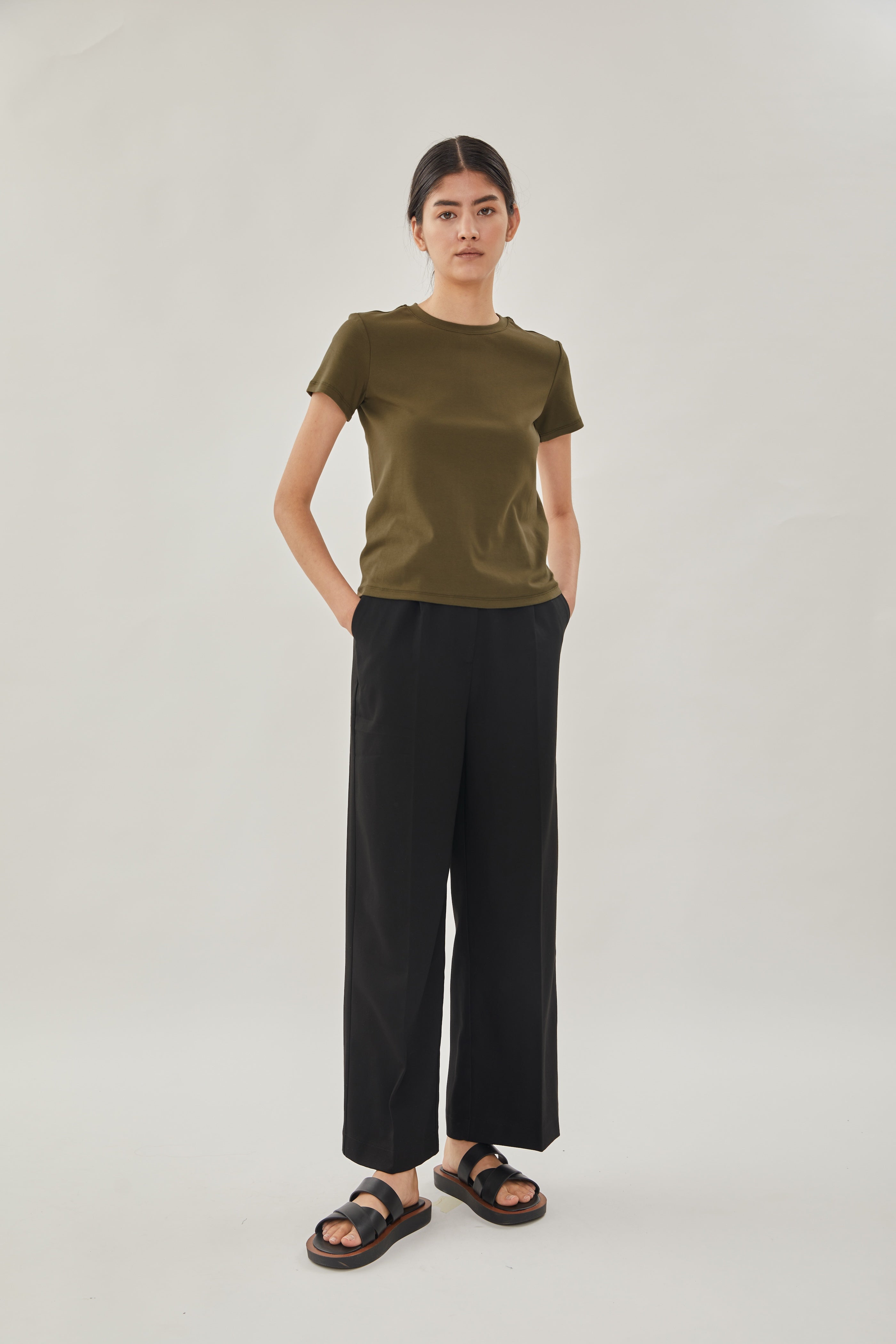 STUDIOS Cotton Stitched Tee in Moss