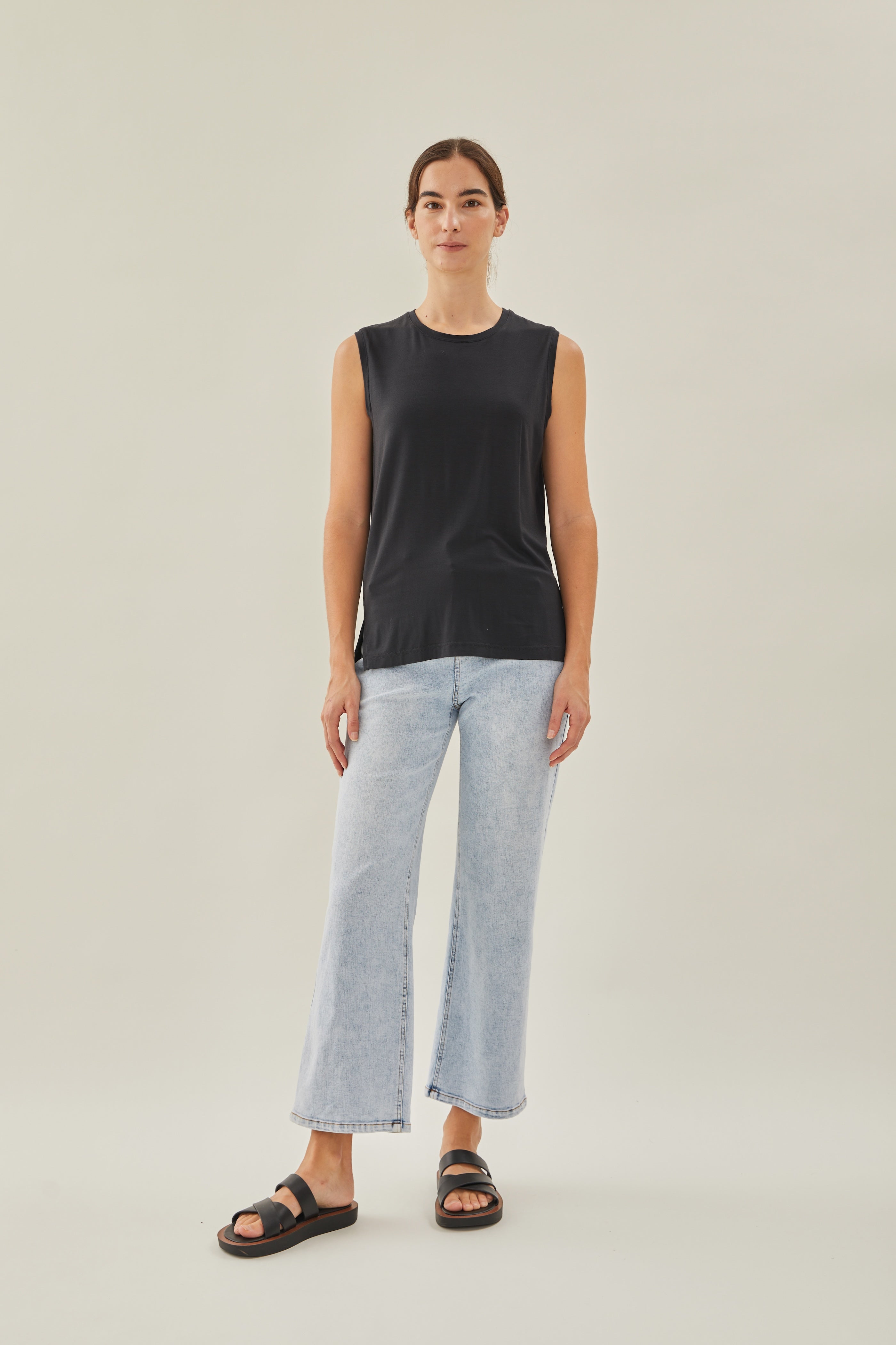 STUDIOS Sleeveless Tee in Charcoal Blue