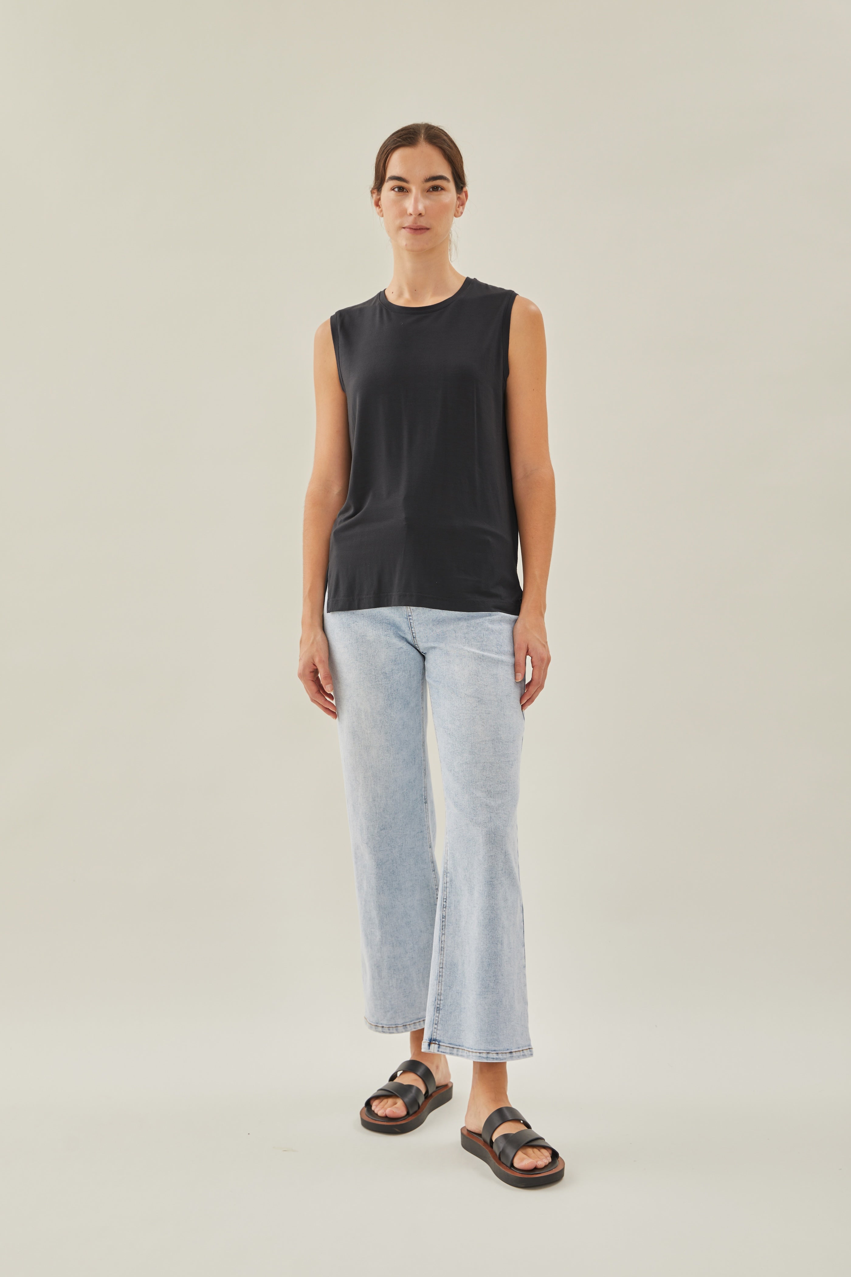 STUDIOS Sleeveless Tee in Charcoal Blue