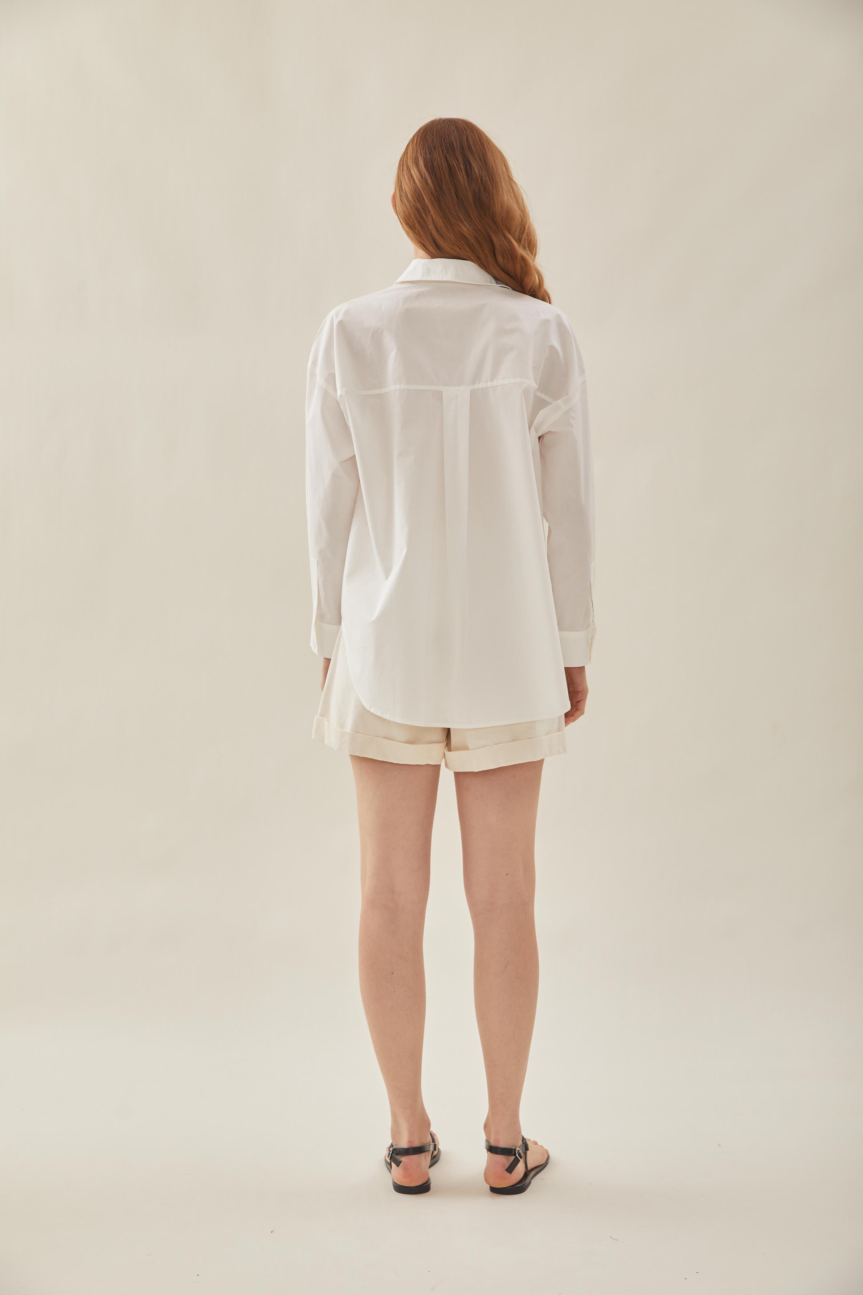 STUDIOS Lightweight Shirt in White