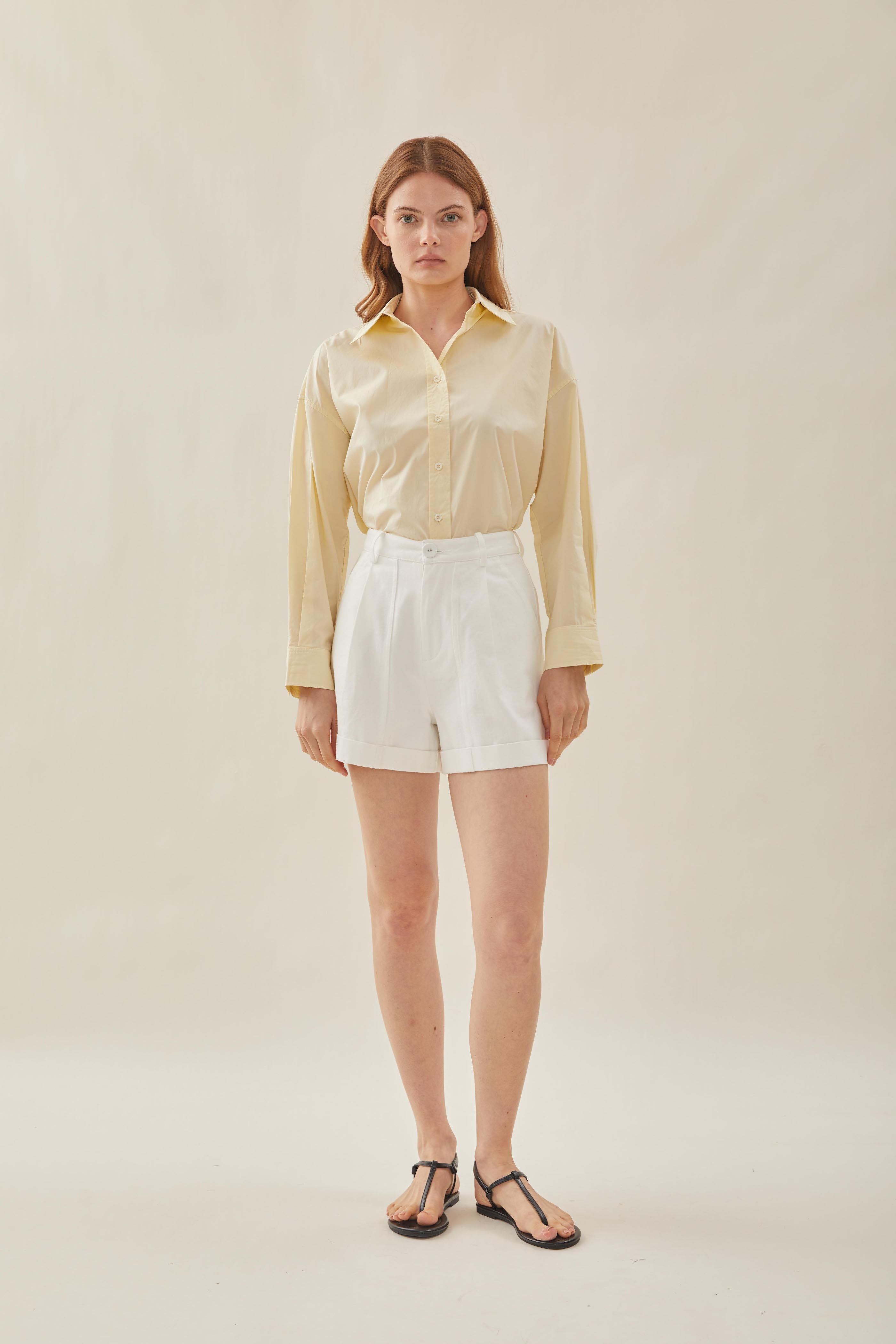 STUDIOS Lightweight Shirt in Pale Yellow