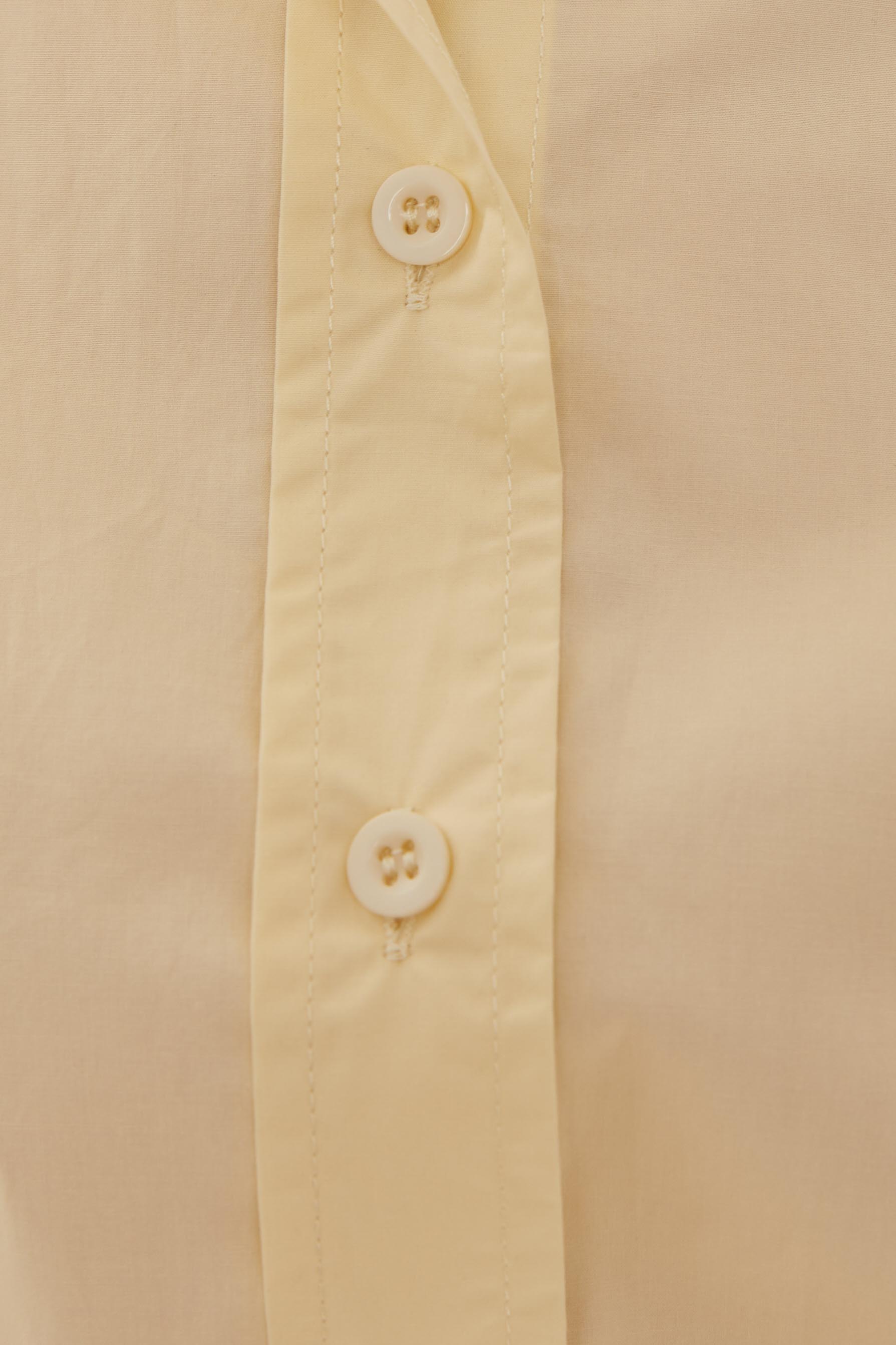STUDIOS Lightweight Shirt in Pale Yellow