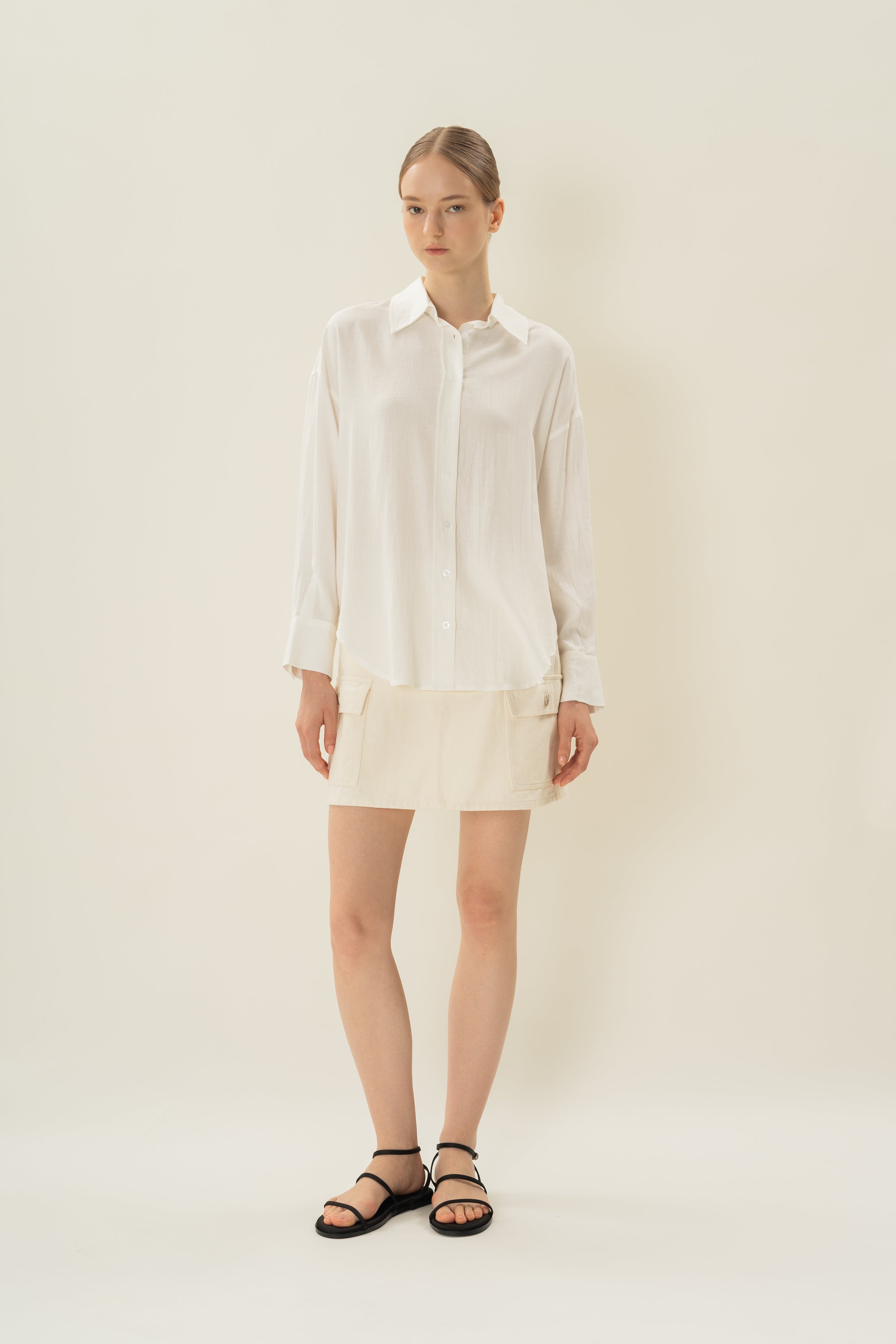 Linen Long Sleeved Shirt in White