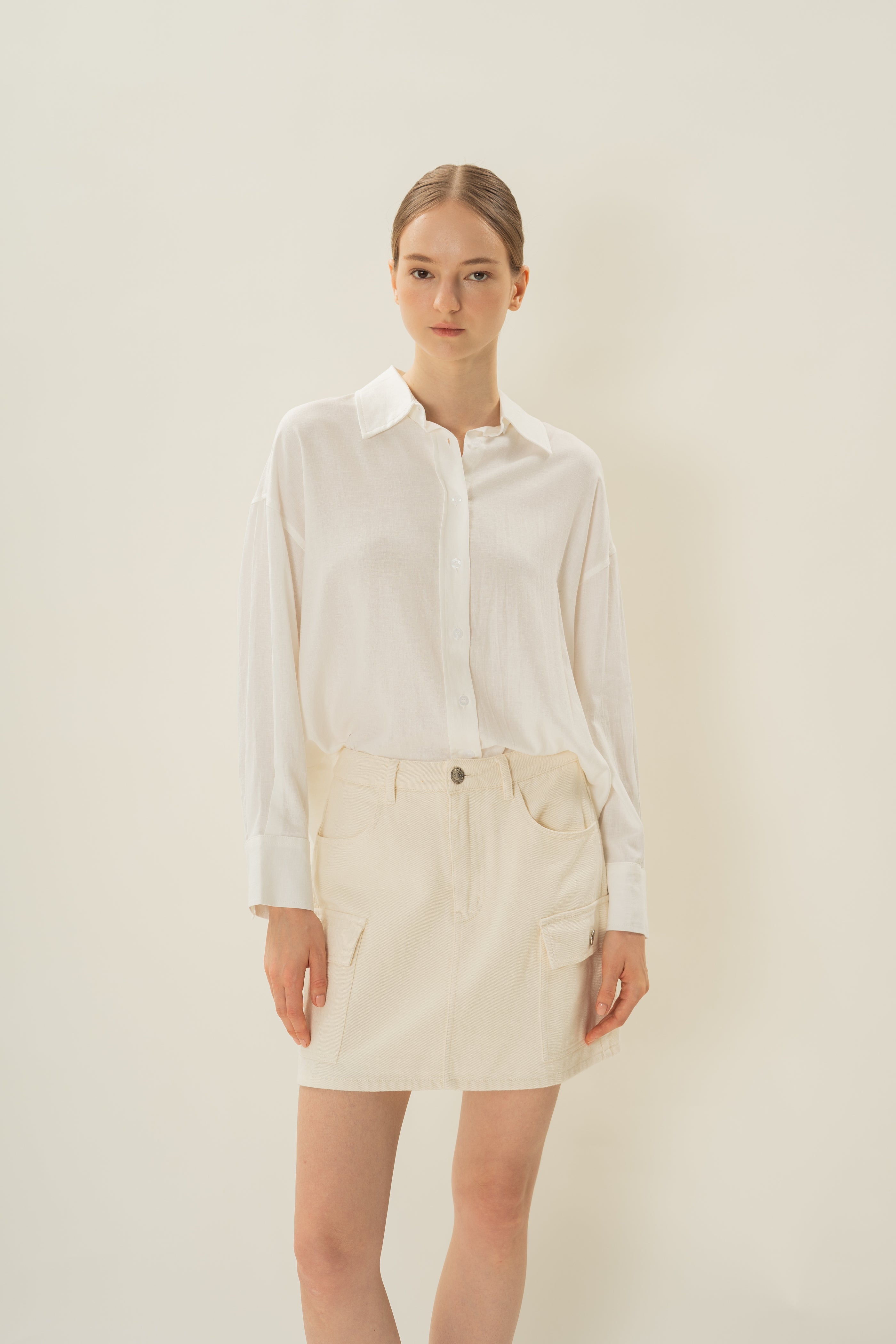 Linen Long Sleeved Shirt in White