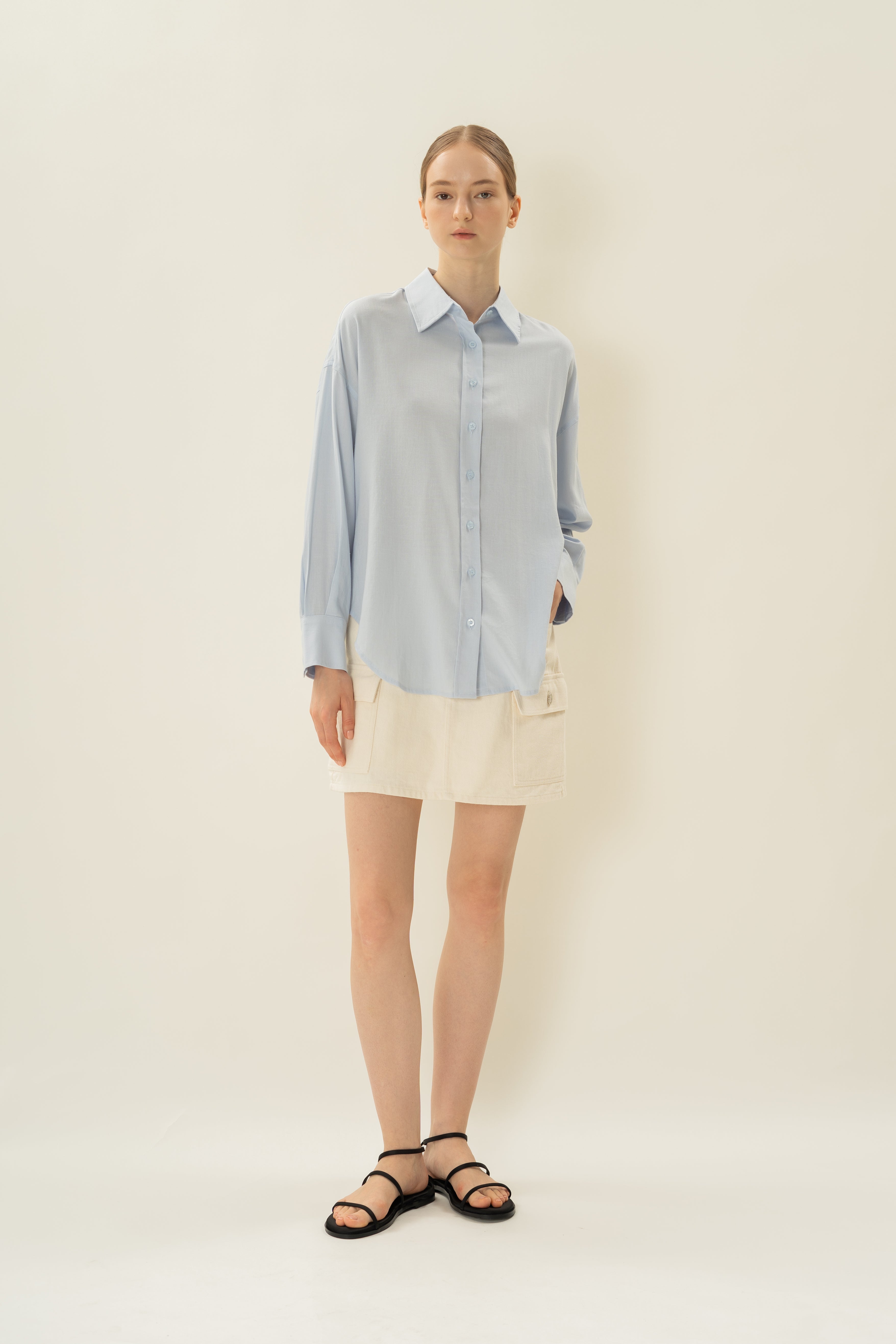 Linen Long Sleeved Shirt in Mist Blue