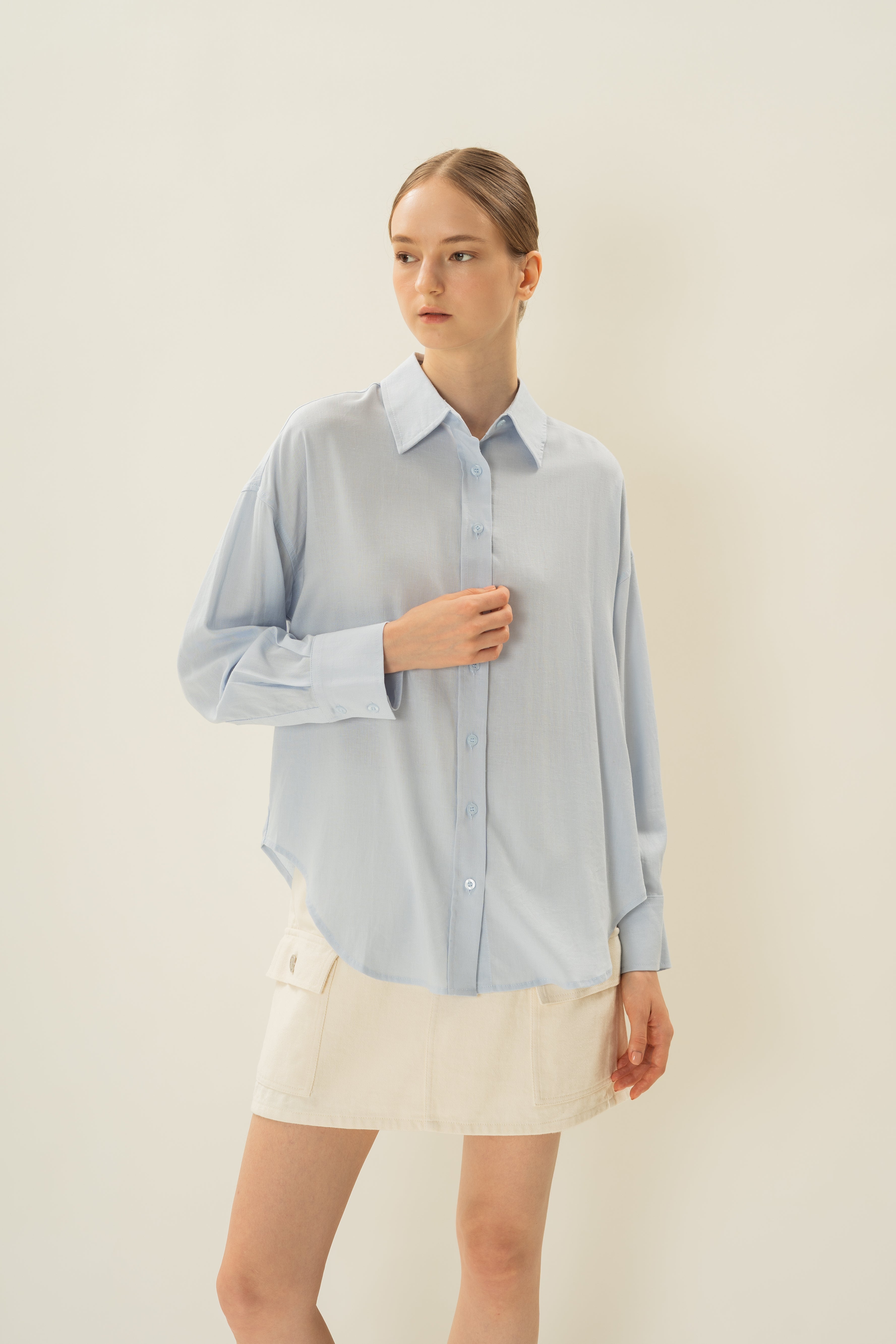 Linen Long Sleeved Shirt in Mist Blue