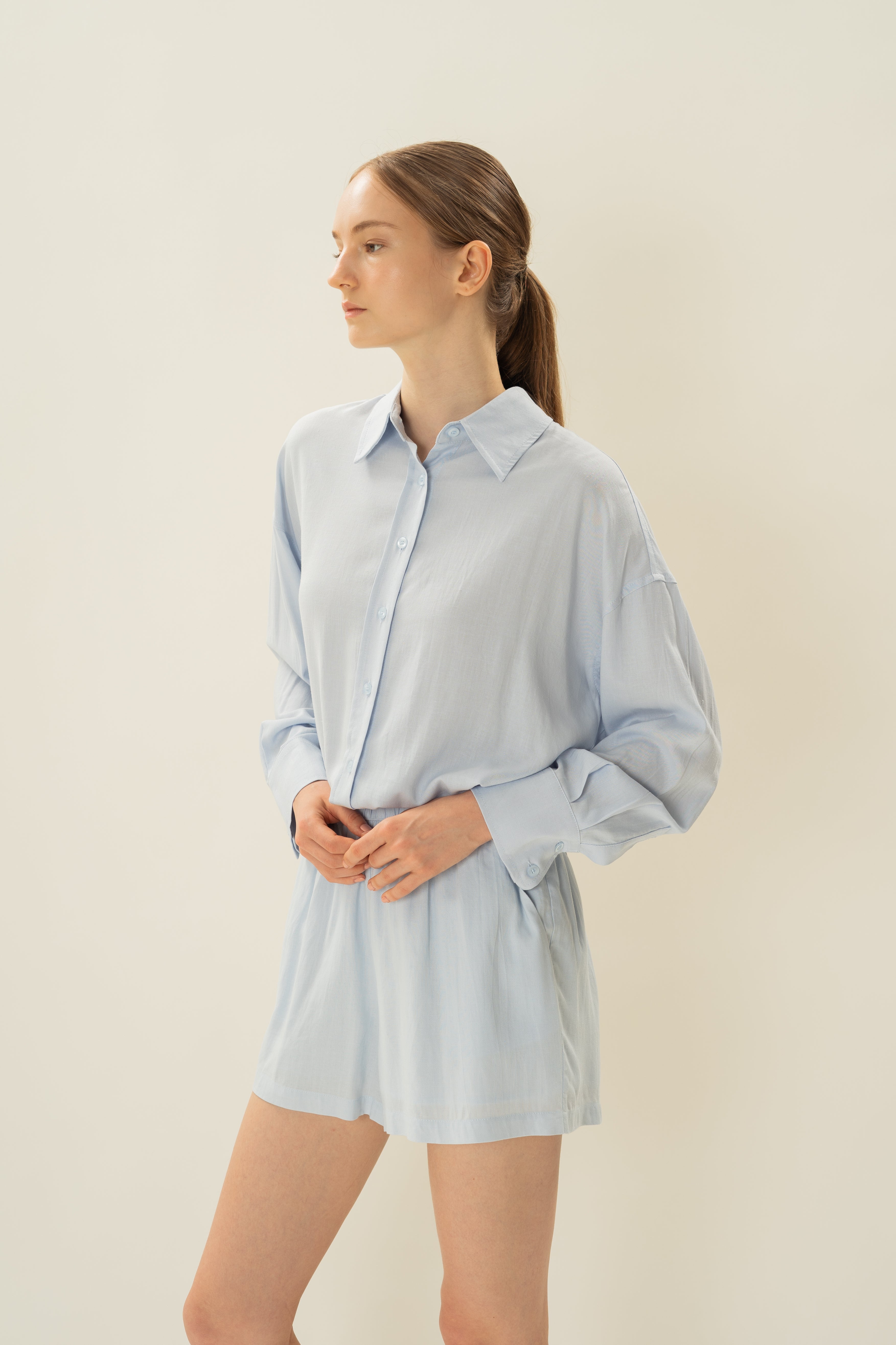 Linen Gathered Waist Shorts in Mist Blue