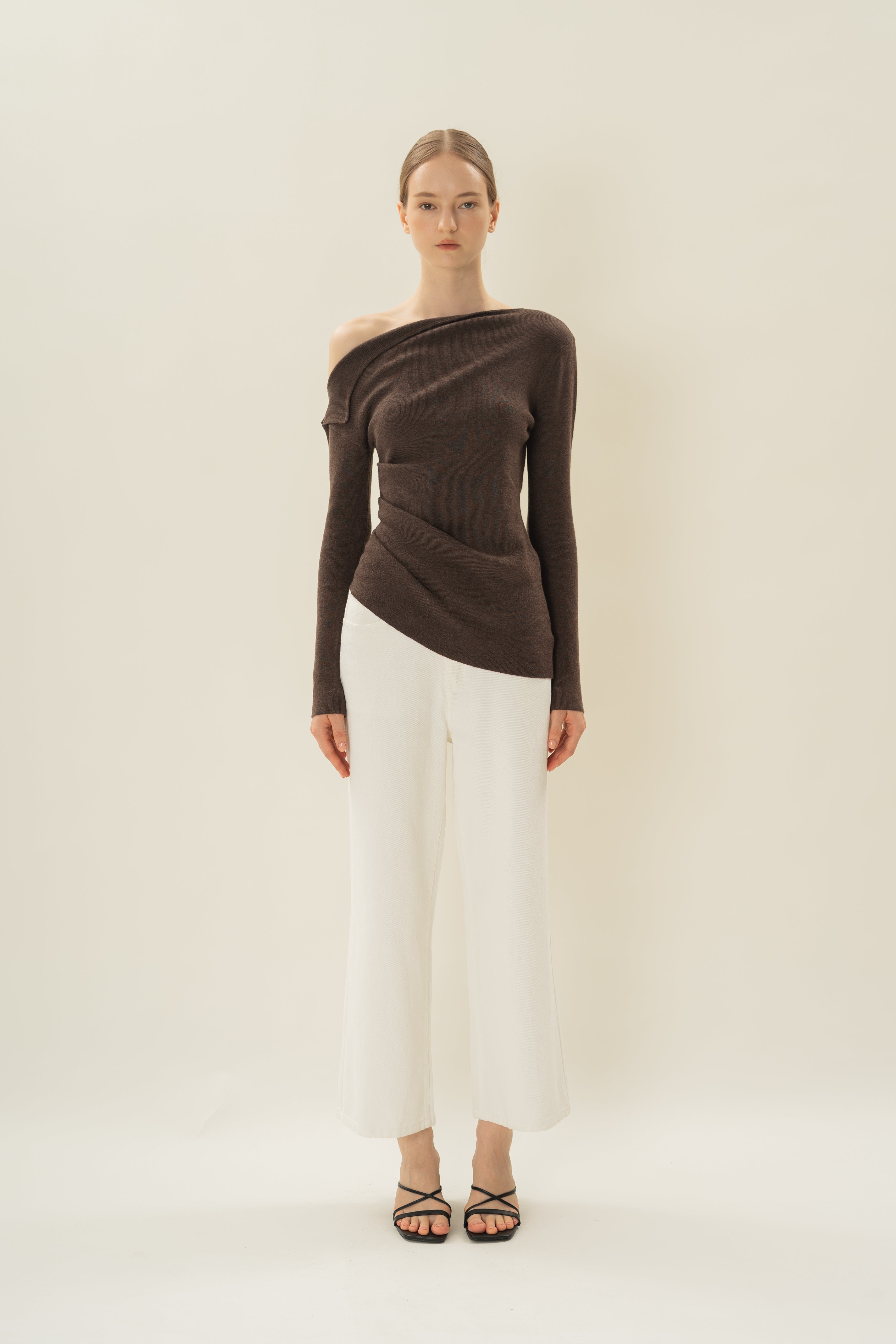 Foldover Neckline Long Sleeve Knit Top in Umber