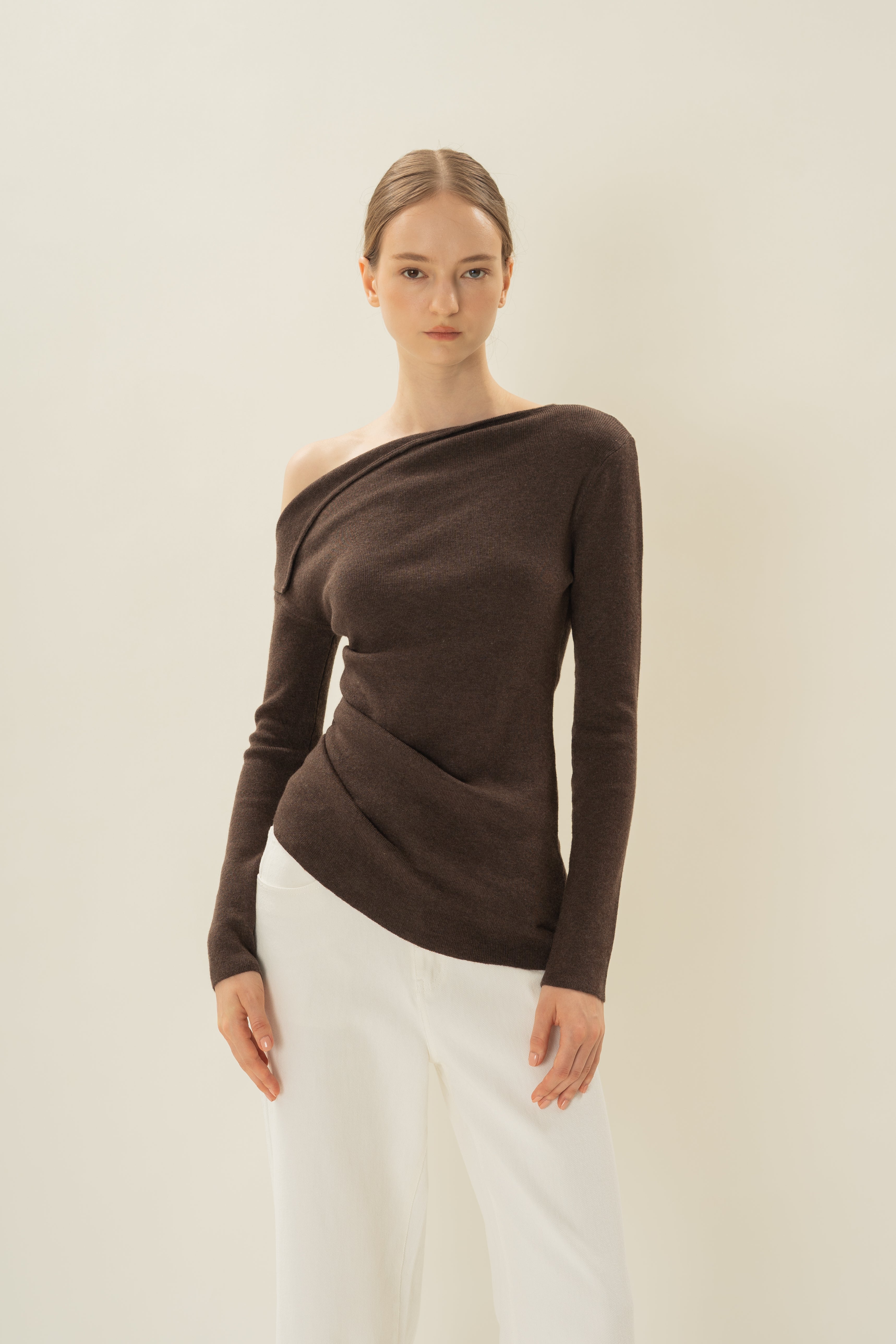 Foldover Neckline Long Sleeve Knit Top in Umber