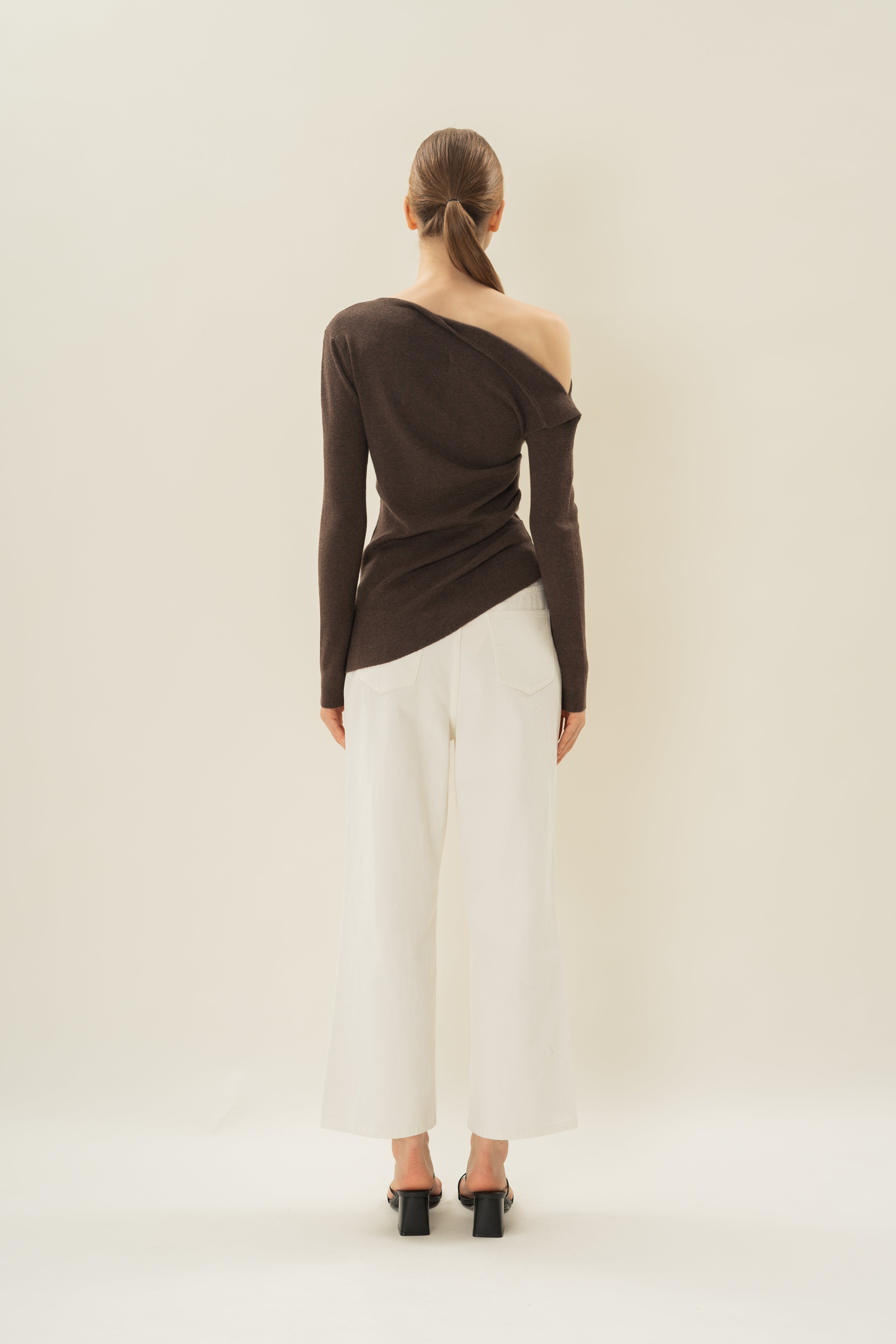 Foldover Neckline Long Sleeve Knit Top in Umber